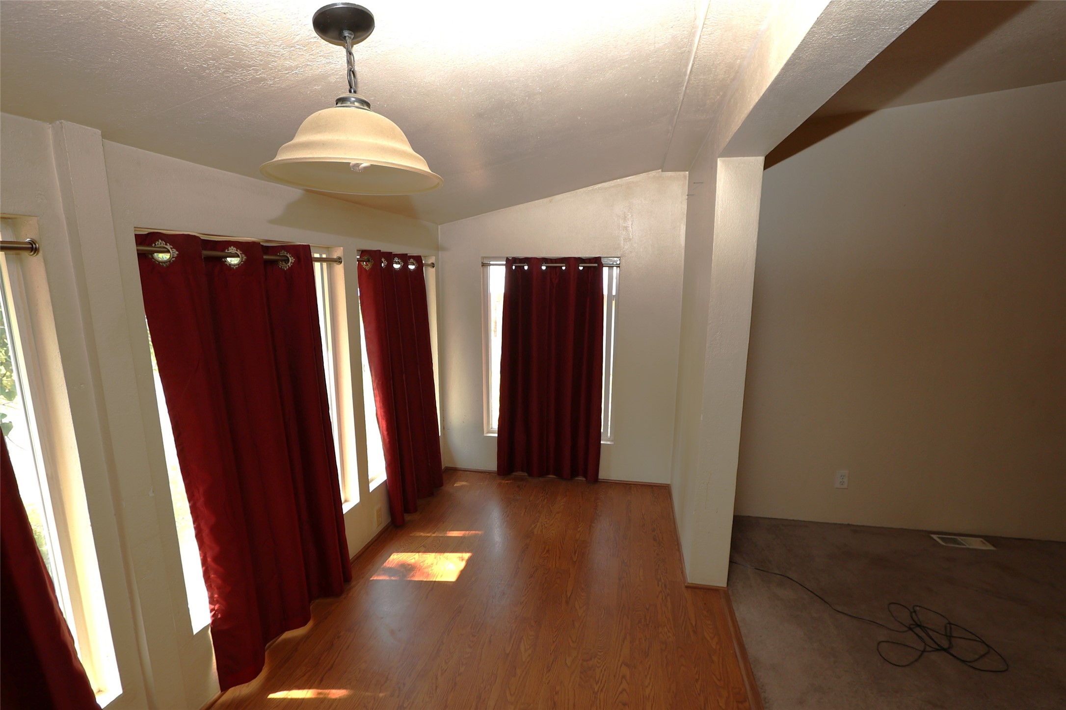 40 Old Cedar Creek Road Property Photo 6