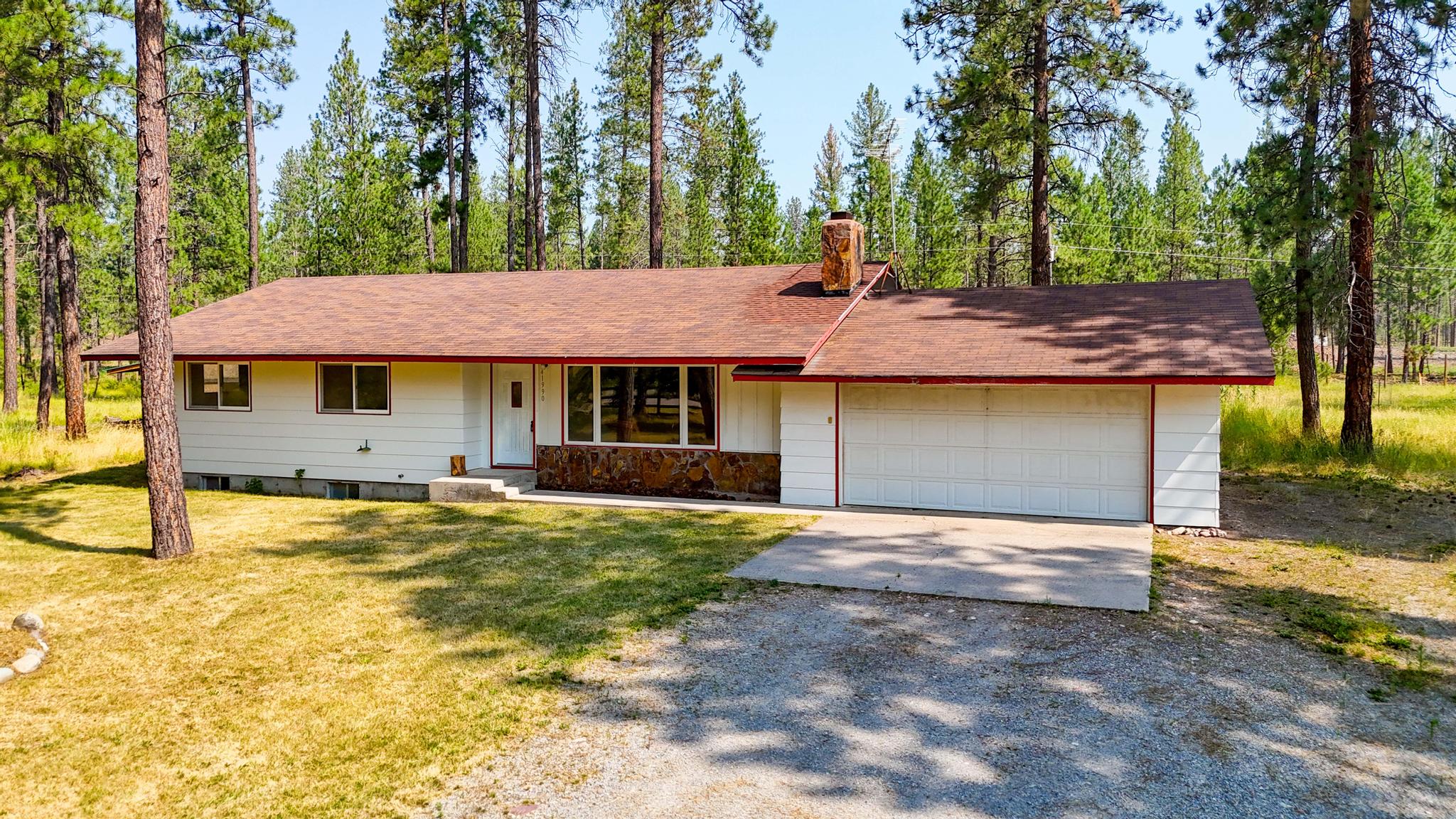 41990 Kennedy Drive Property Photo 1