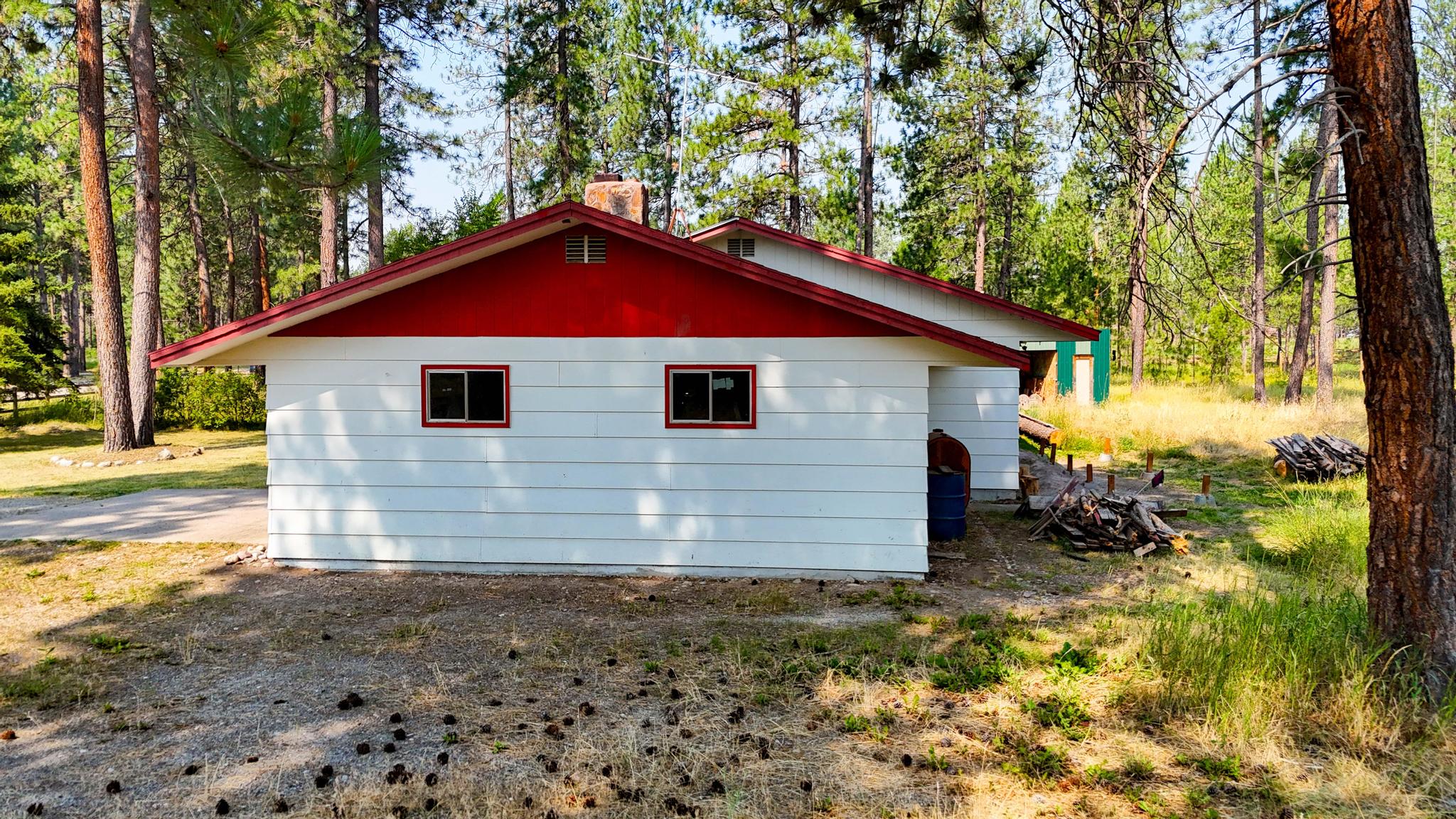 41990 Kennedy Drive Property Photo 3