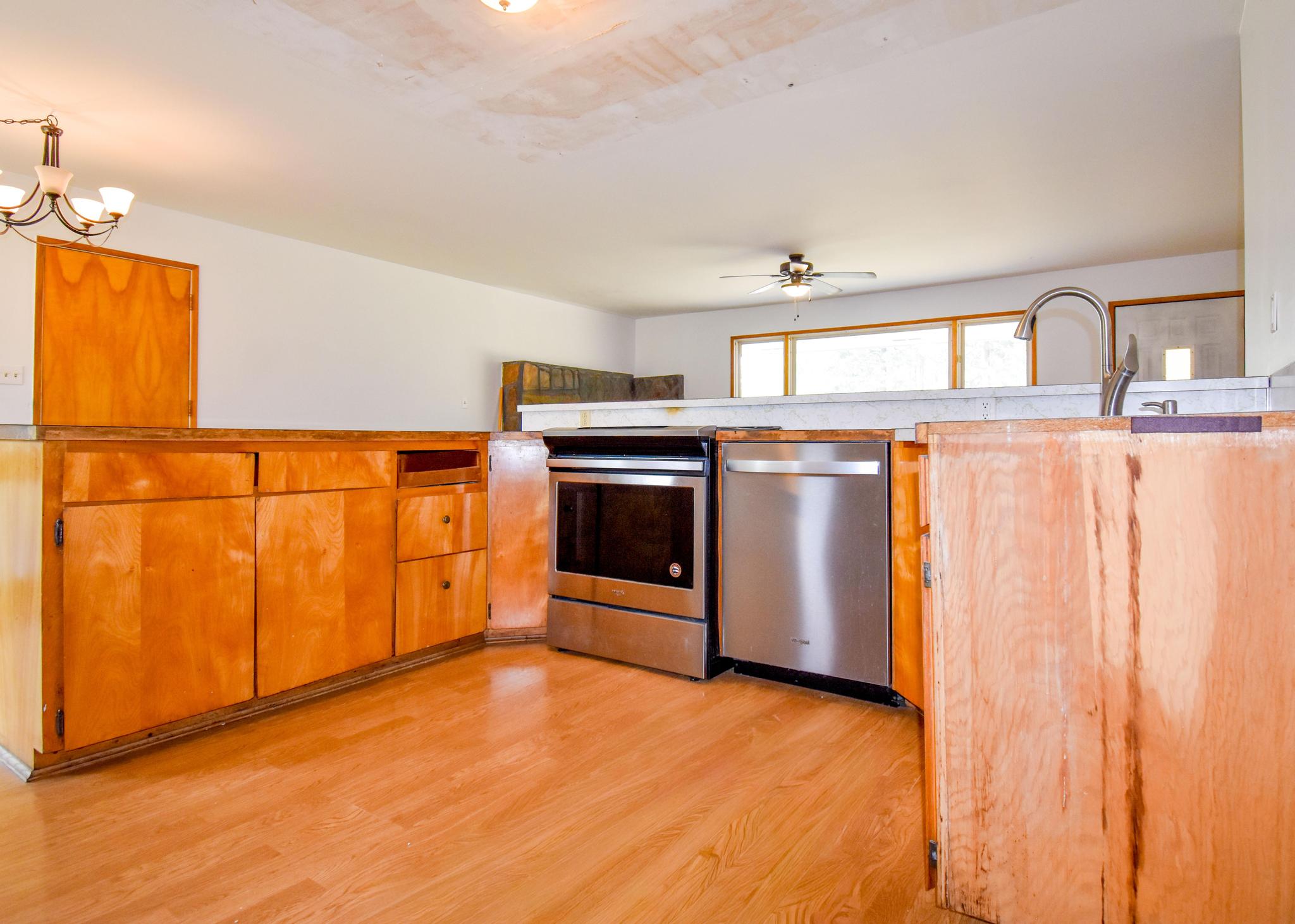 41990 Kennedy Drive Property Photo 4