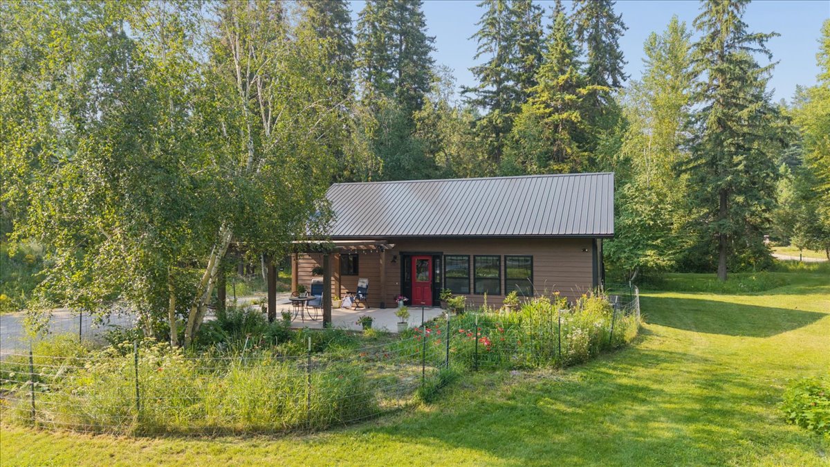 232 Toftum Lane Property Photo 5