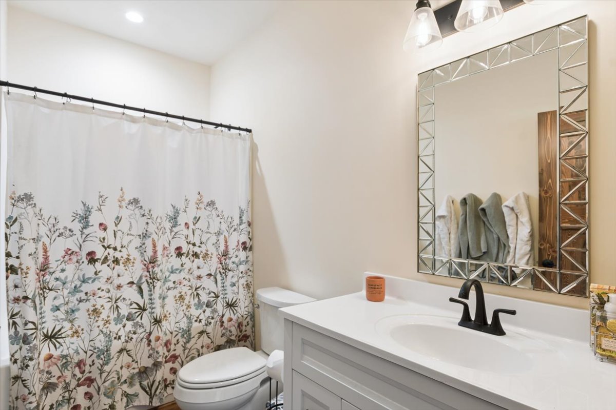 232 Toftum Lane Property Photo 26