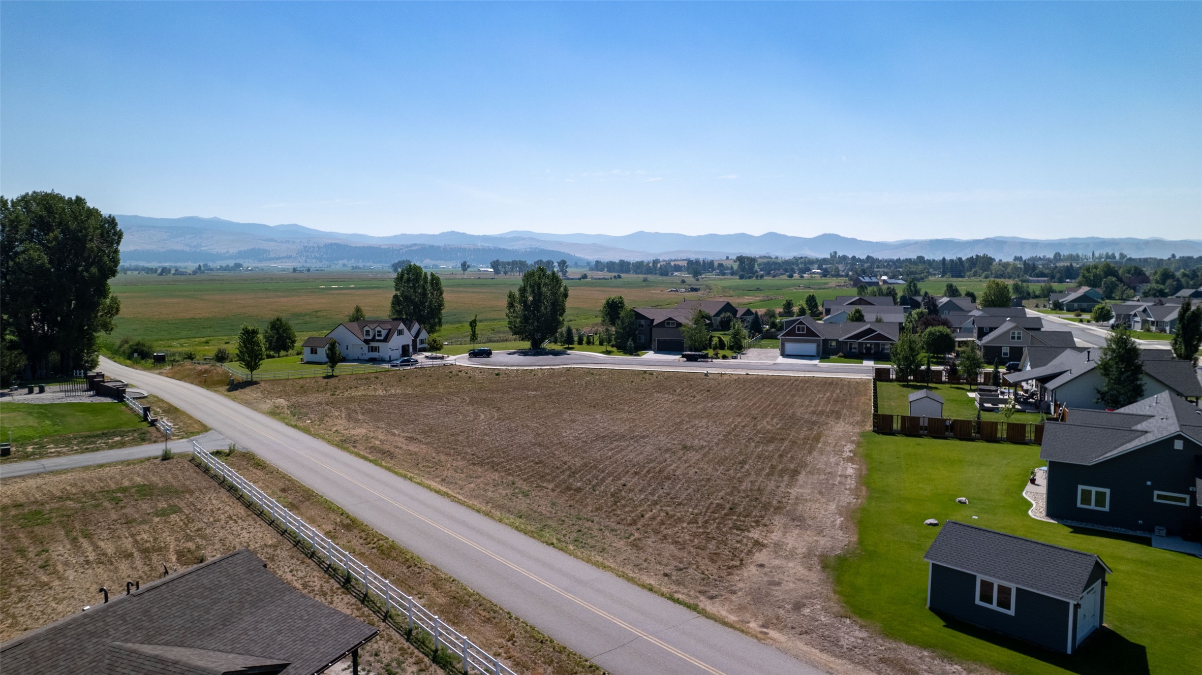 124 Ormonde Court Property Photo 6