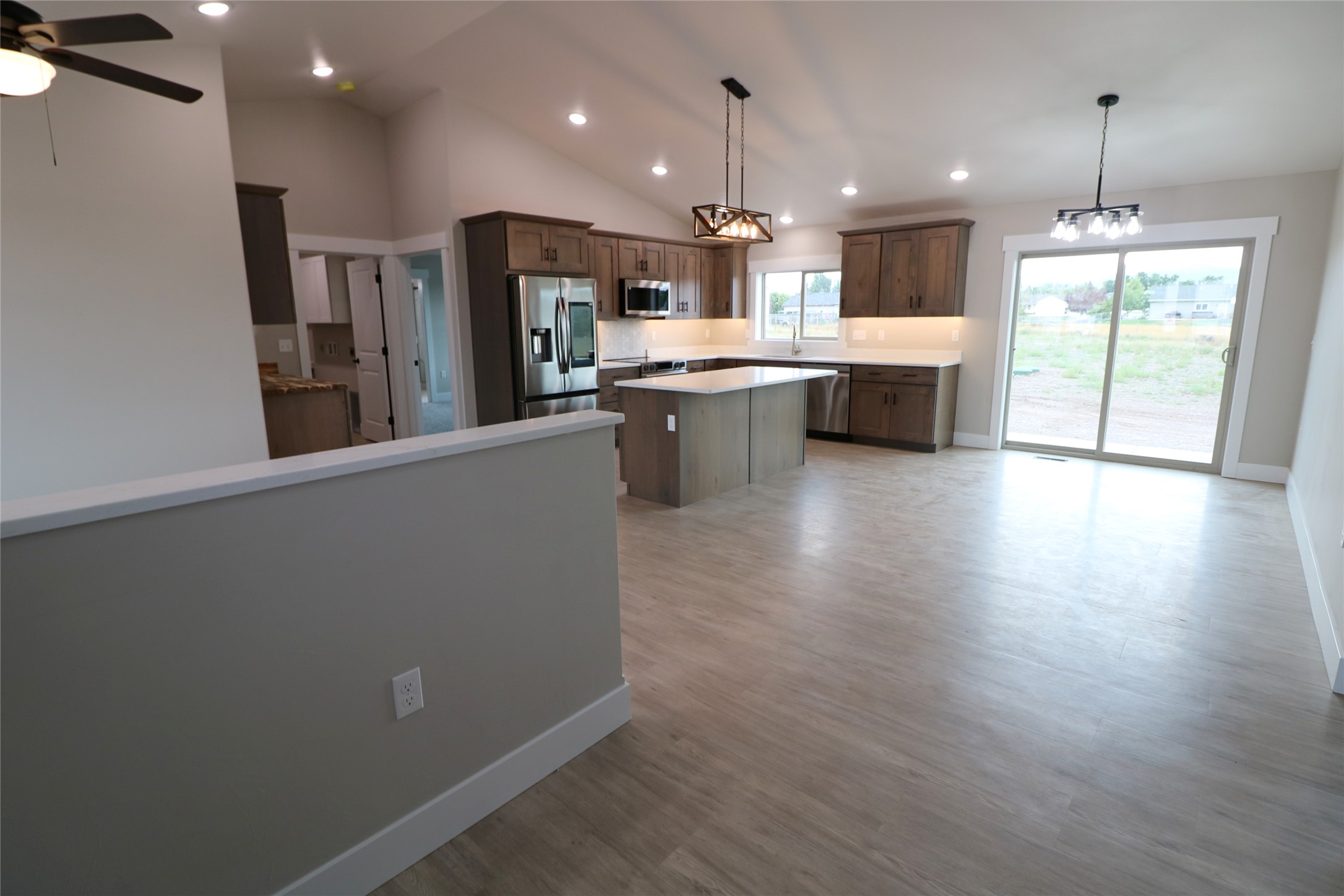 1188 Hunter Road Property Photo 5