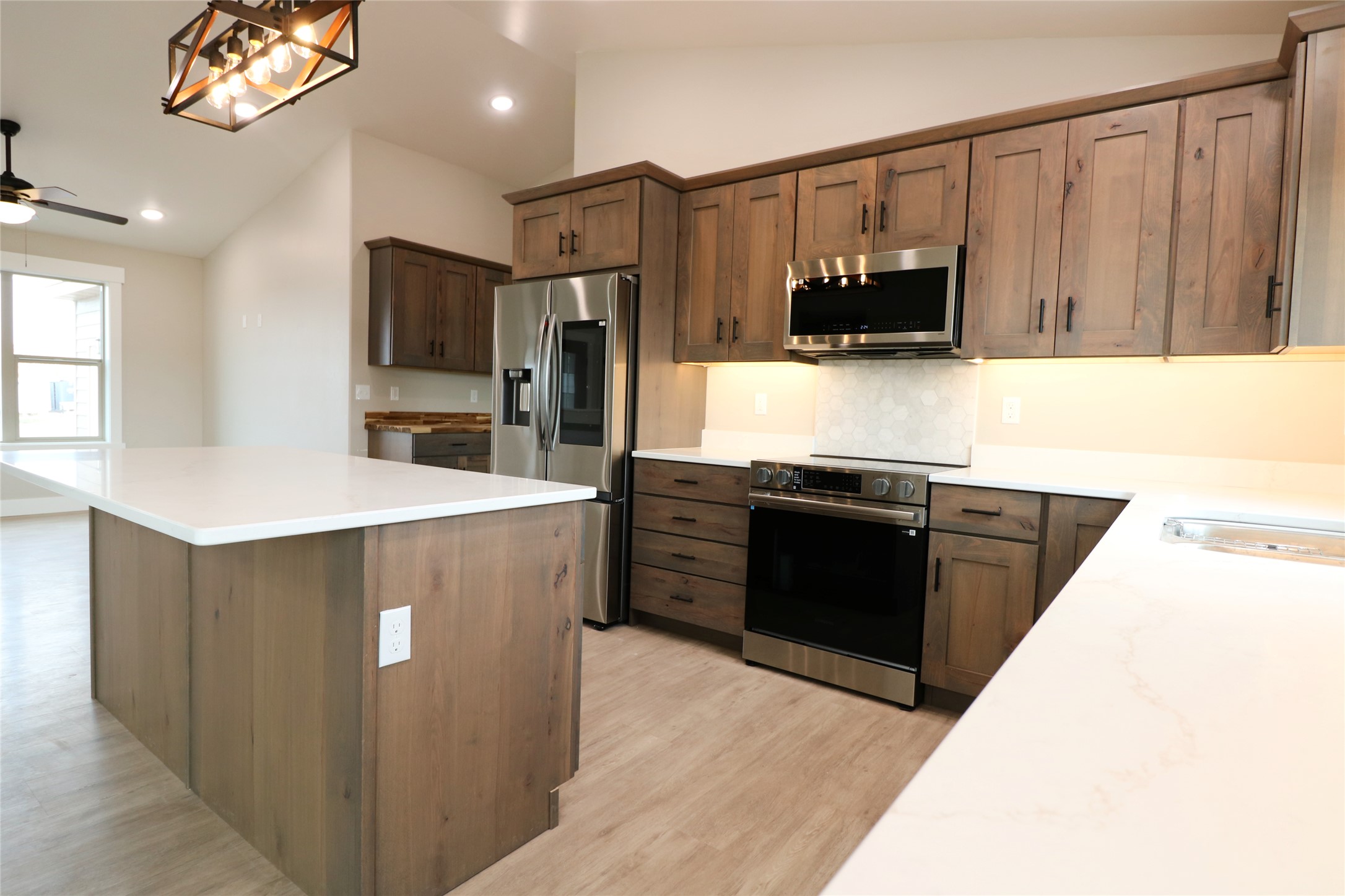 1188 Hunter Road Property Photo 11
