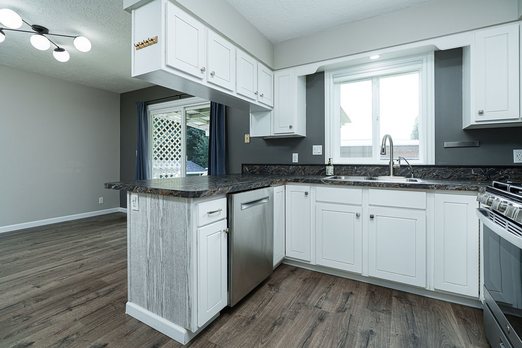 334 Hilltop Avenue Property Photo 13