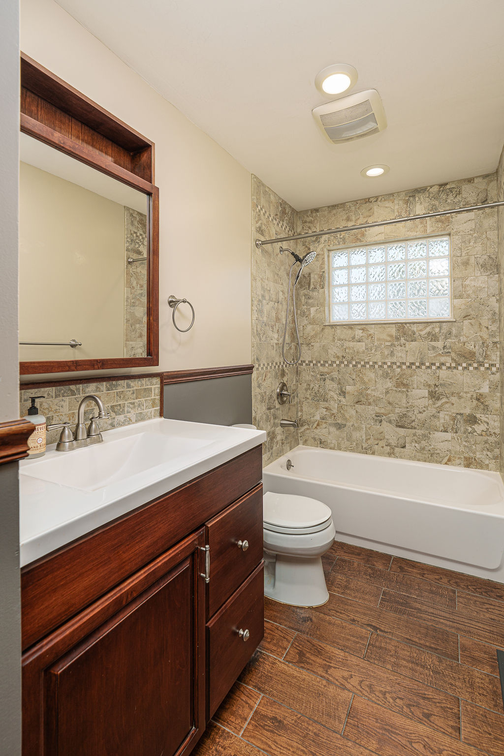 334 Hilltop Avenue Property Photo 20