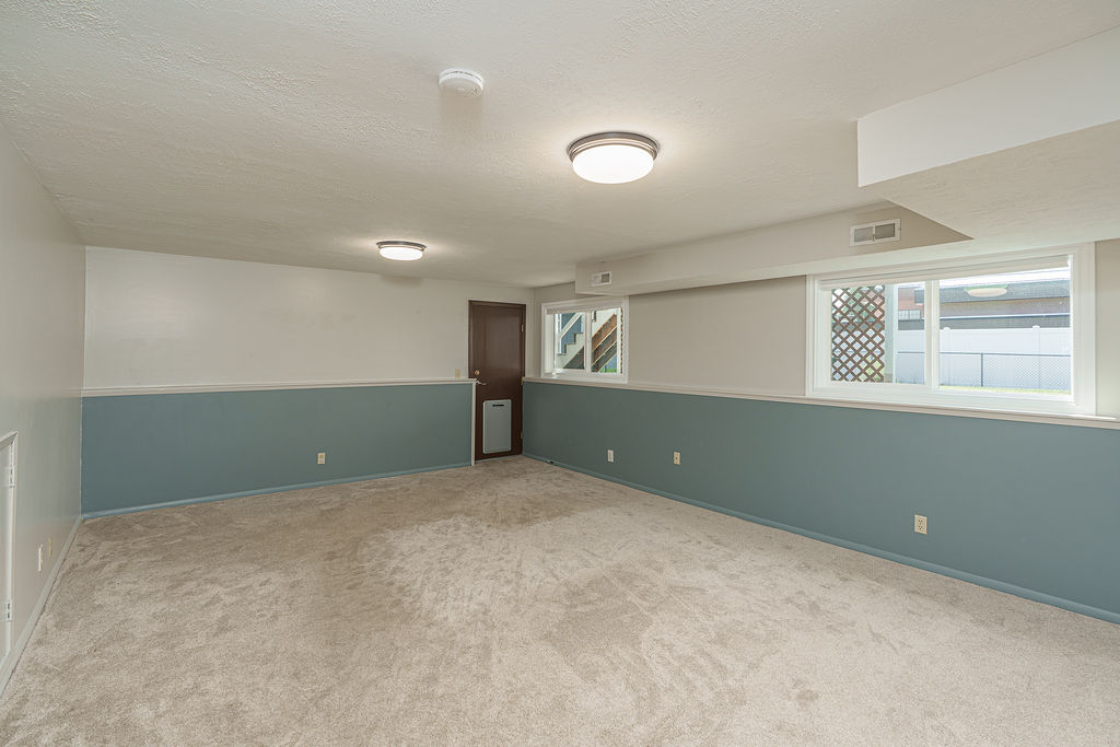 334 Hilltop Avenue Property Photo 21