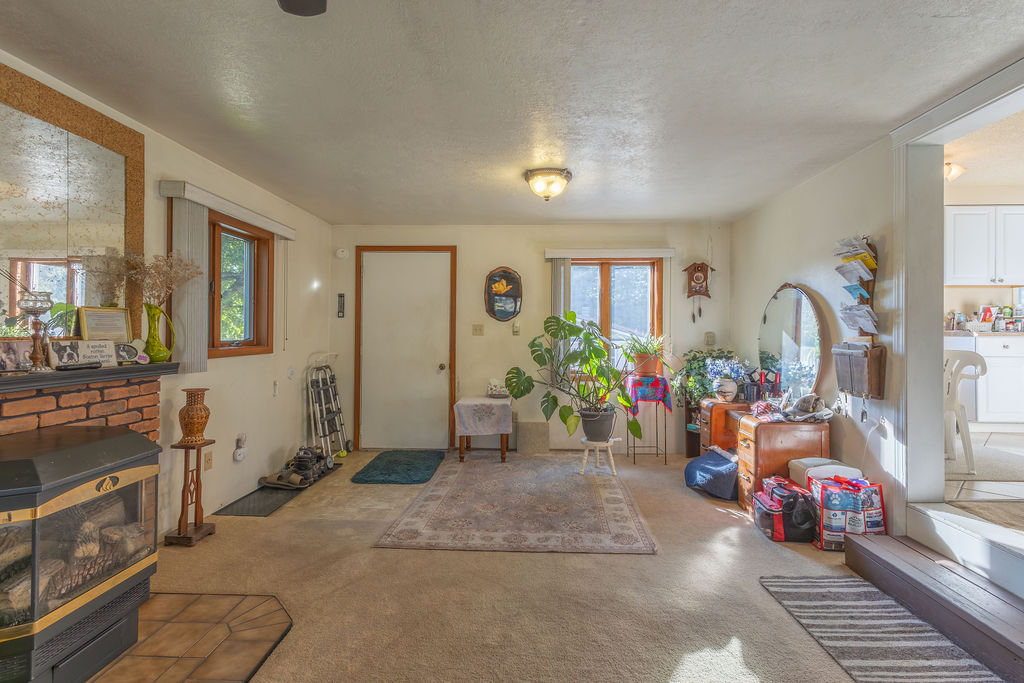109 Canyon Creek Drive Property Photo 19
