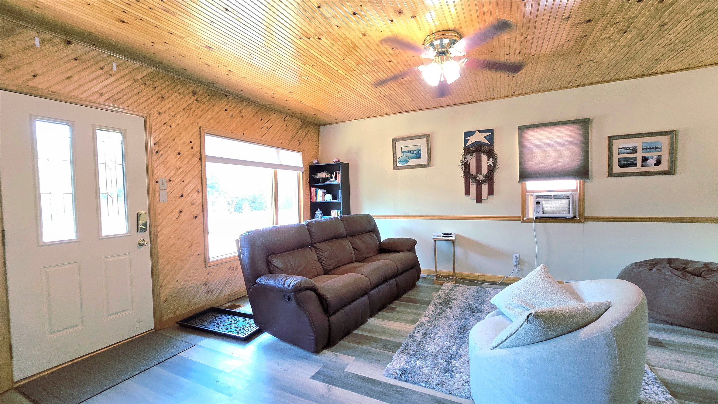 27 Meyer Avenue Property Photo 2