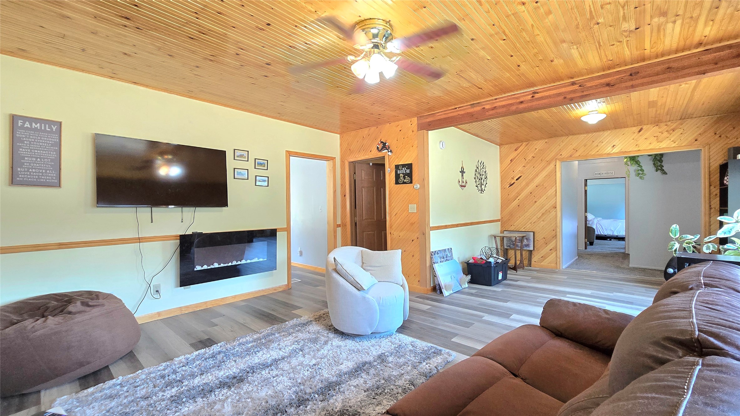 27 Meyer Avenue Property Photo 3