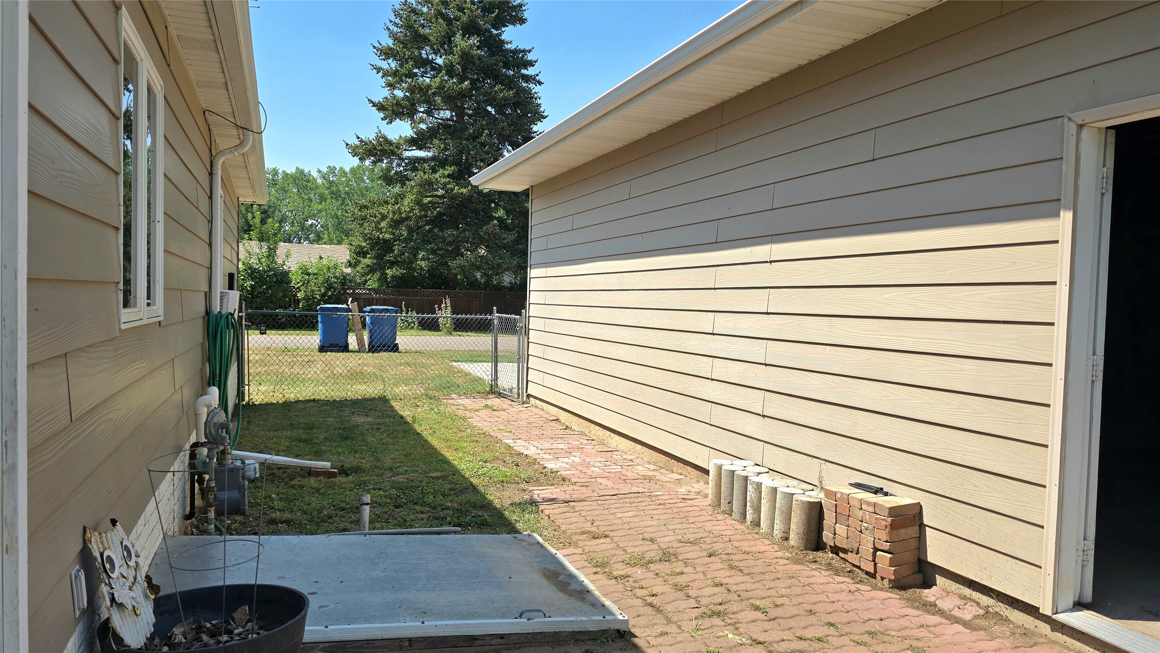27 Meyer Avenue Property Photo 17