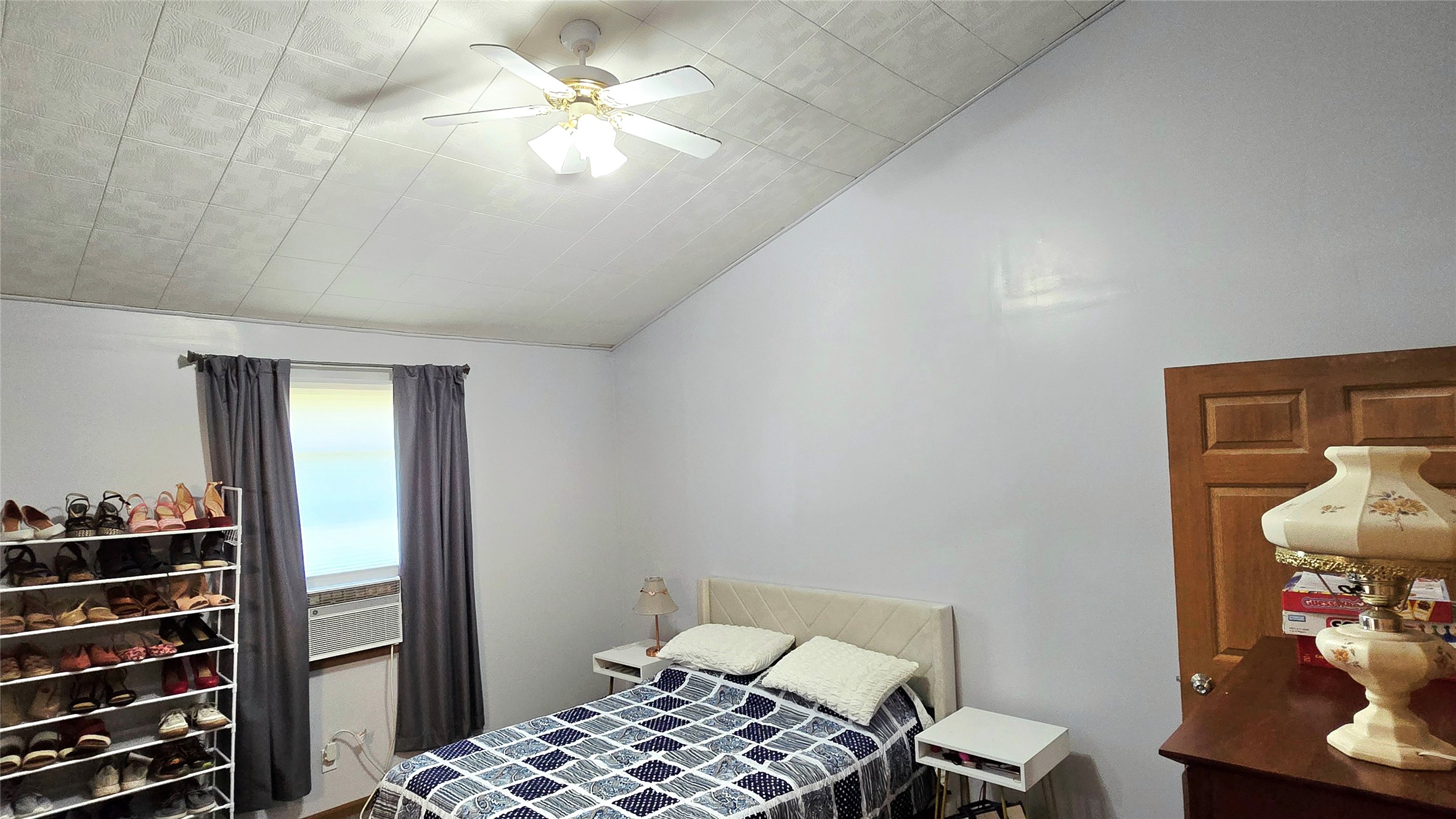 27 Meyer Avenue Property Photo 32