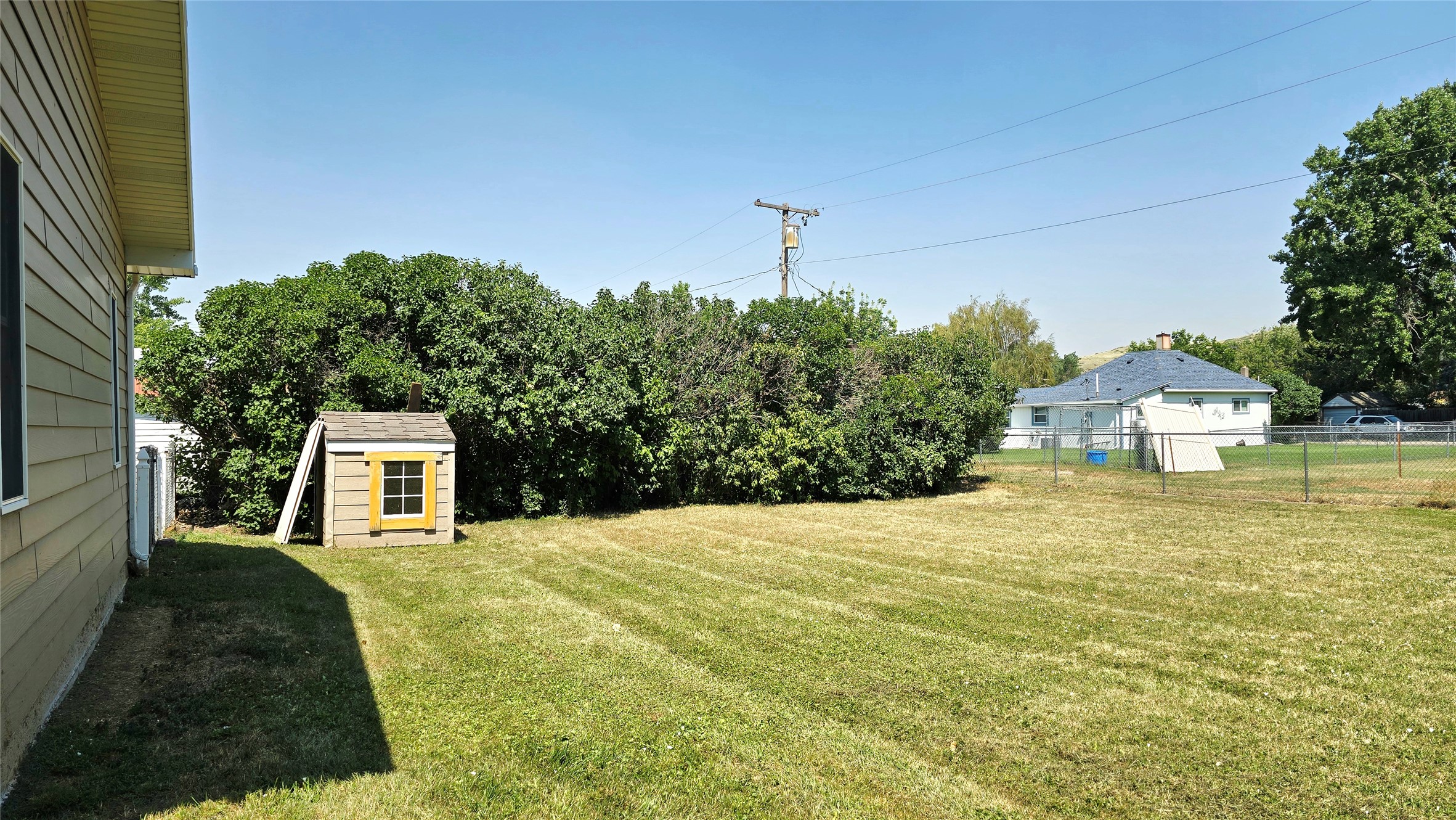 27 Meyer Avenue Property Photo 33