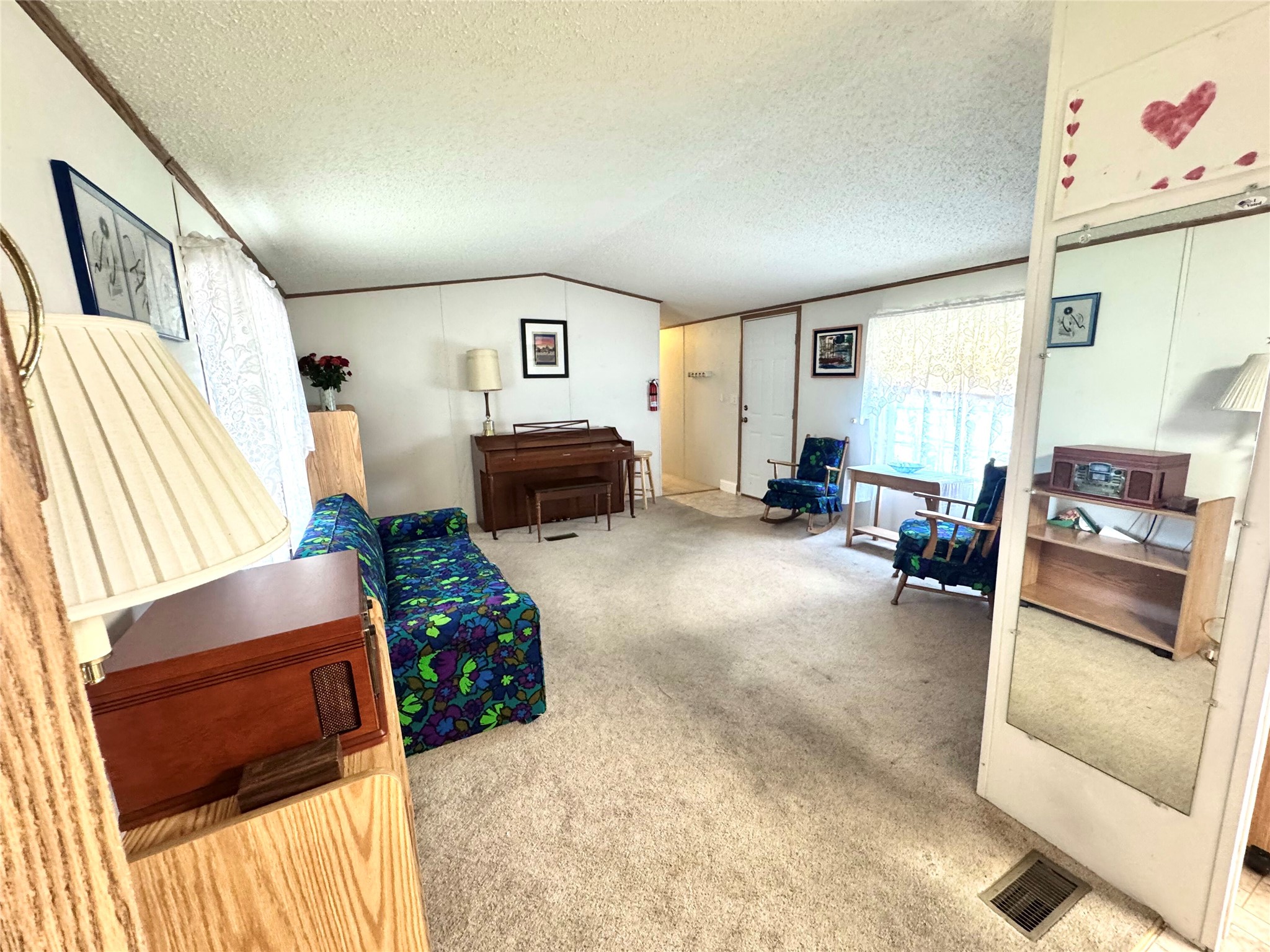 204 N Travois Property Photo 5
