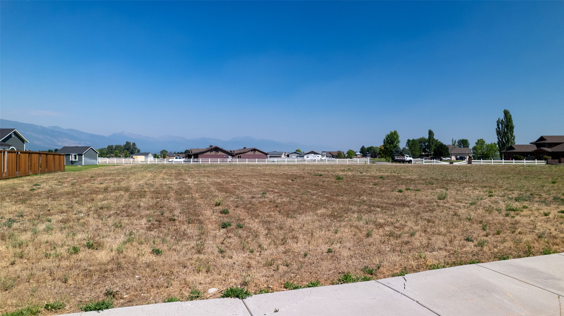 118 Ormonde Court Property Photo 2