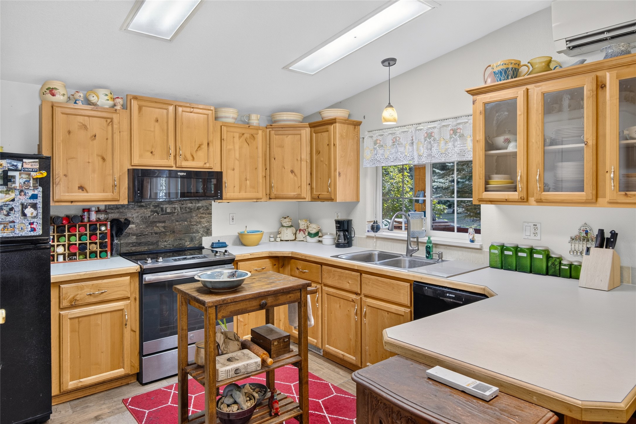 132 Holly Drive Property Photo 8
