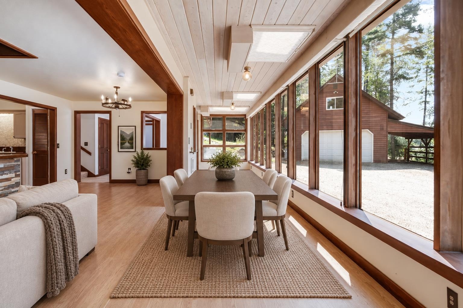 244 Bench Drive Property Photo 10