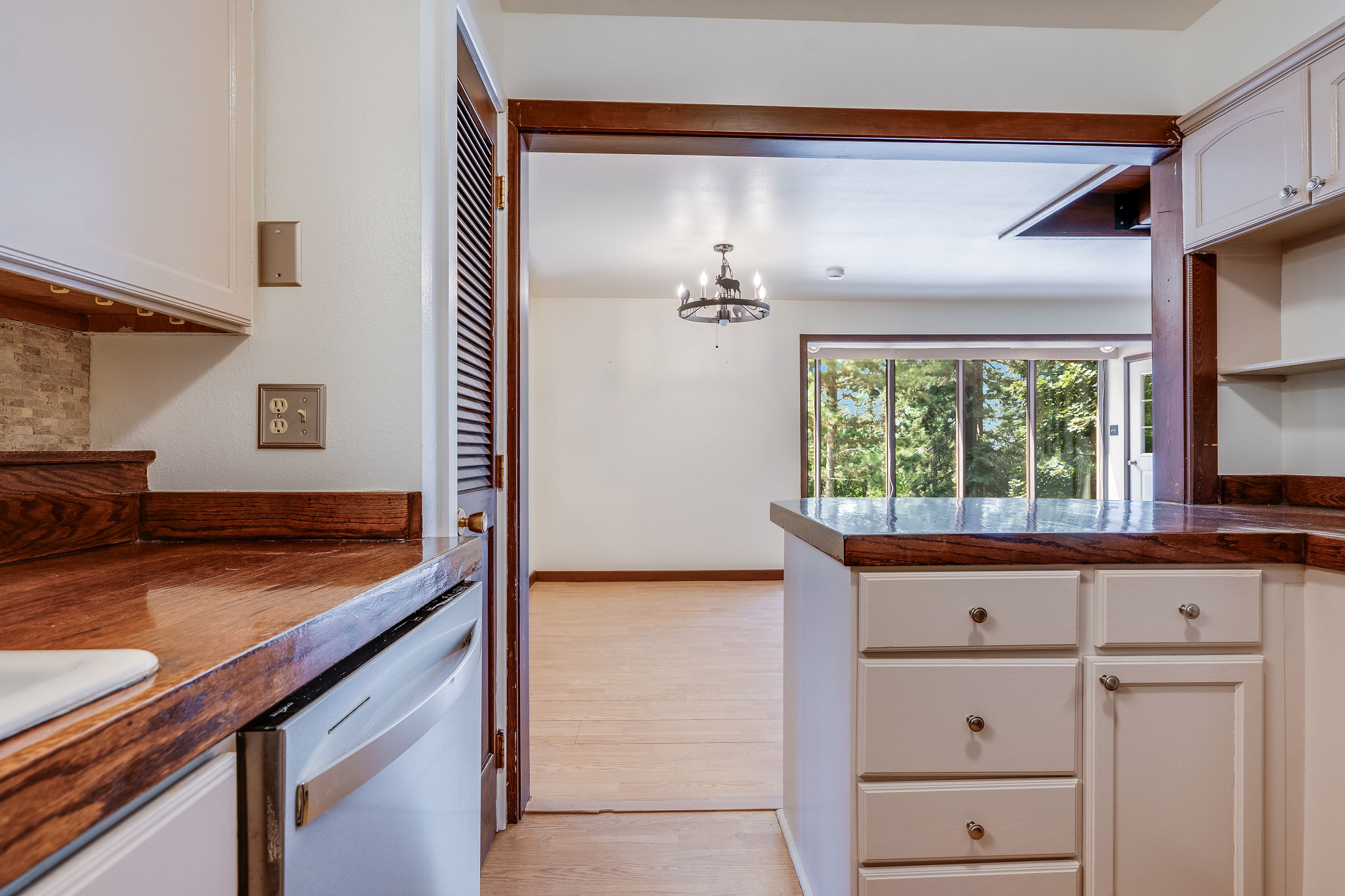 244 Bench Drive Property Photo 18