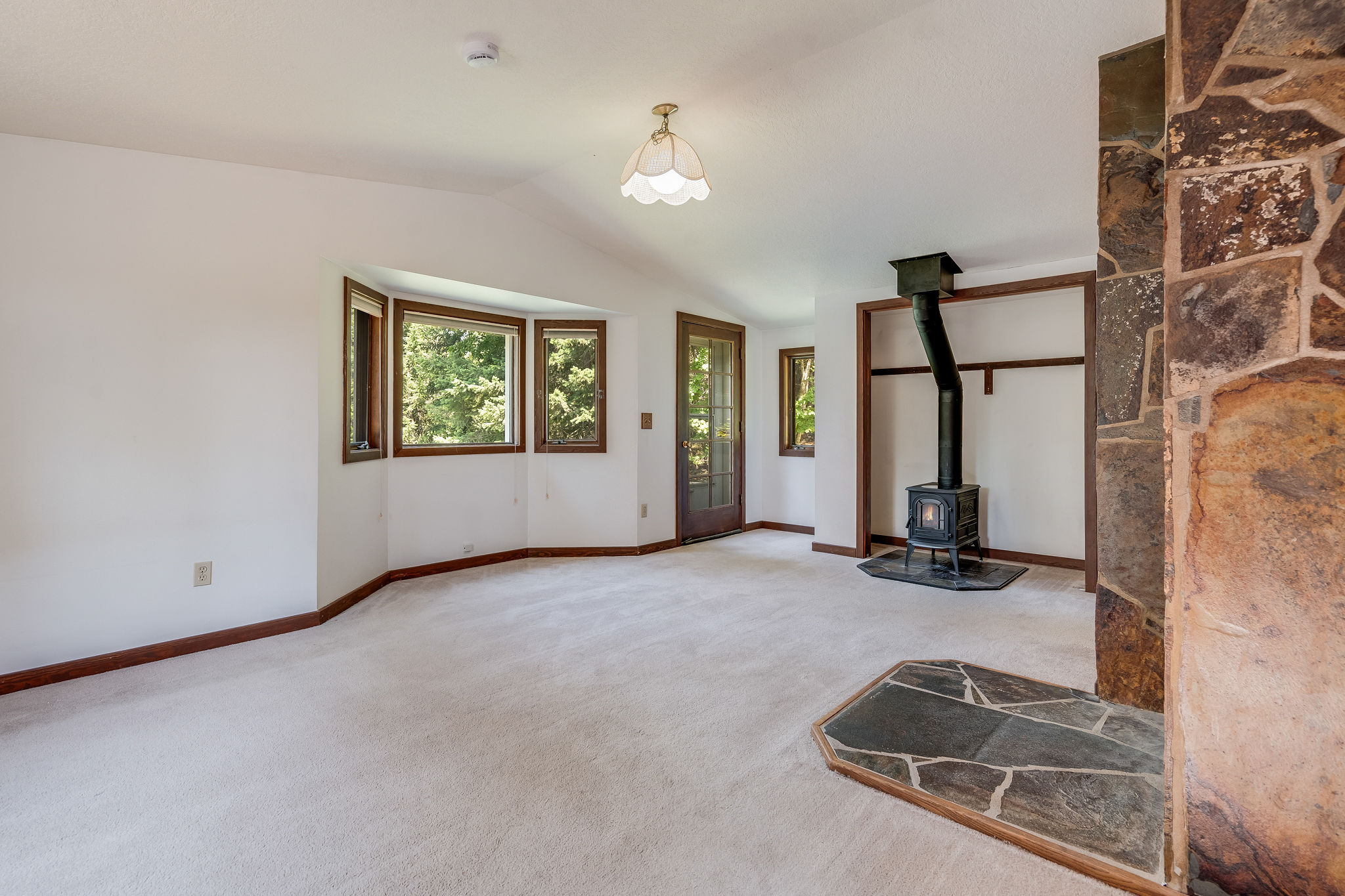 244 Bench Drive Property Photo 33