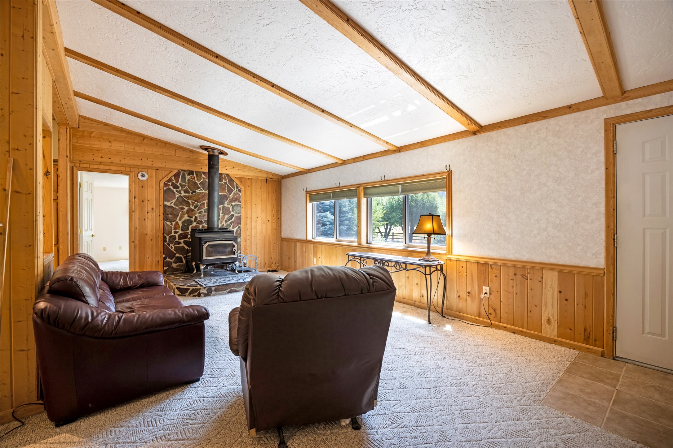 17000 Highway 12 W Property Photo 13