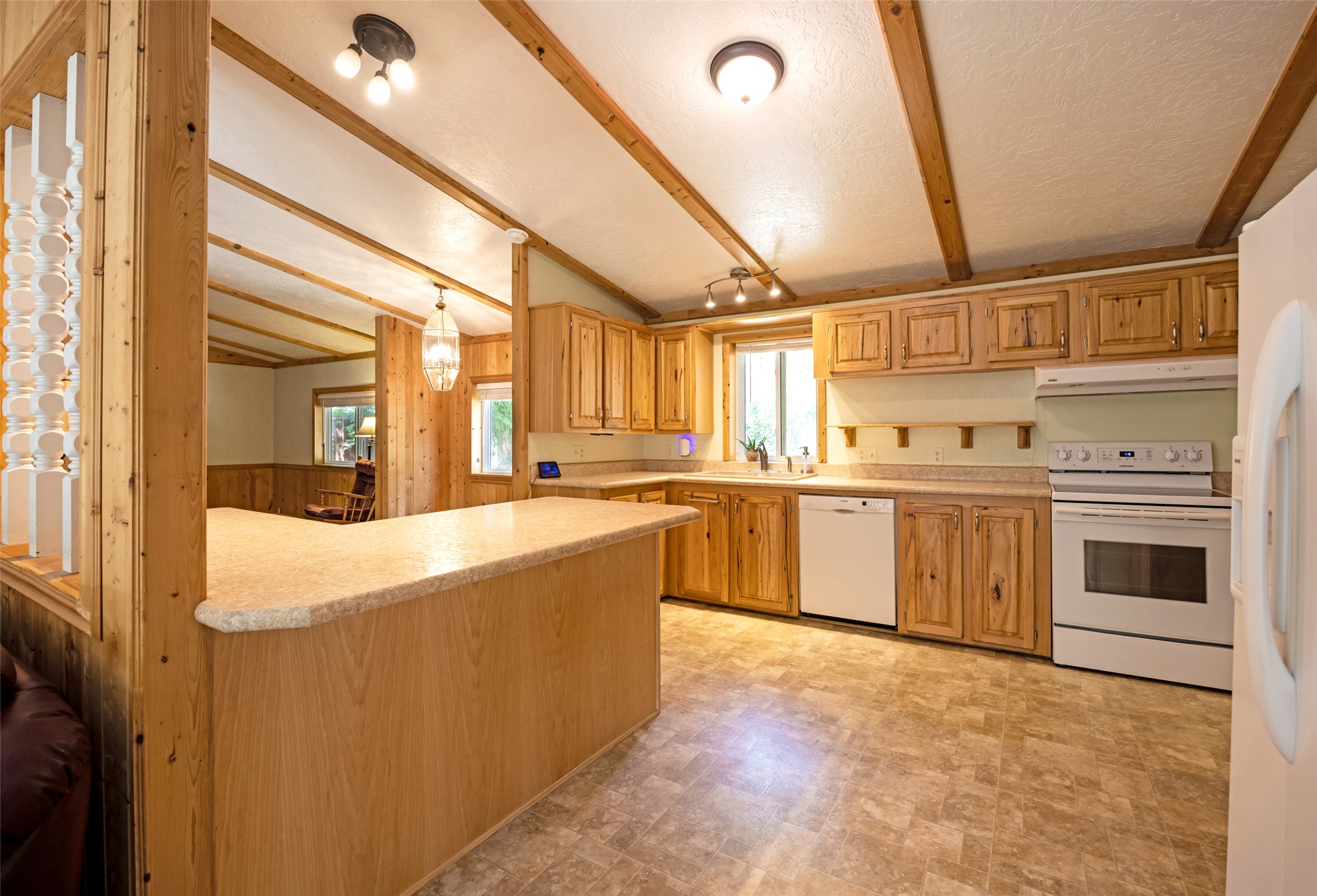 17000 Highway 12 W Property Photo 17