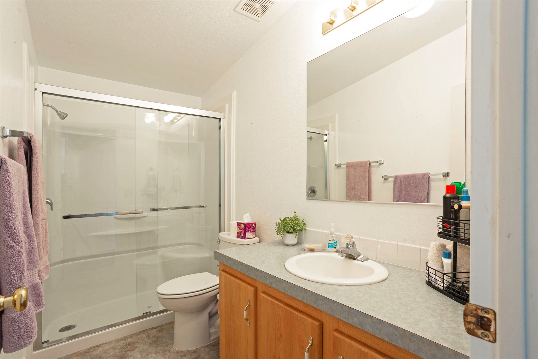 2426 Mcintosh Loop Property Photo 22