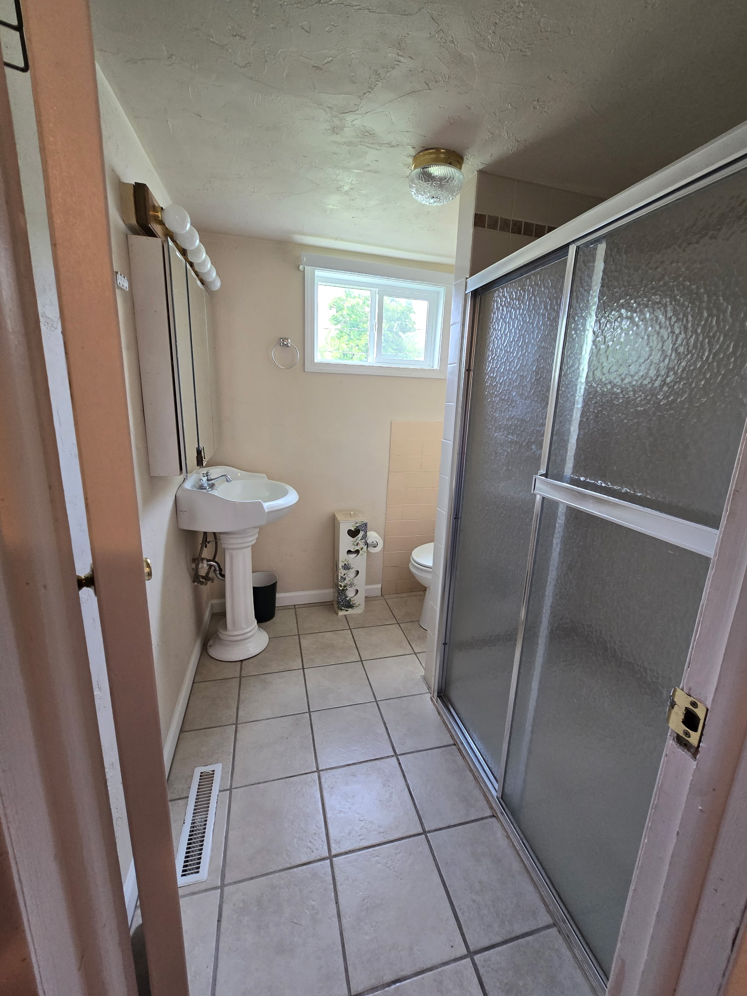 117 2nd Avenue S Property Photo 15