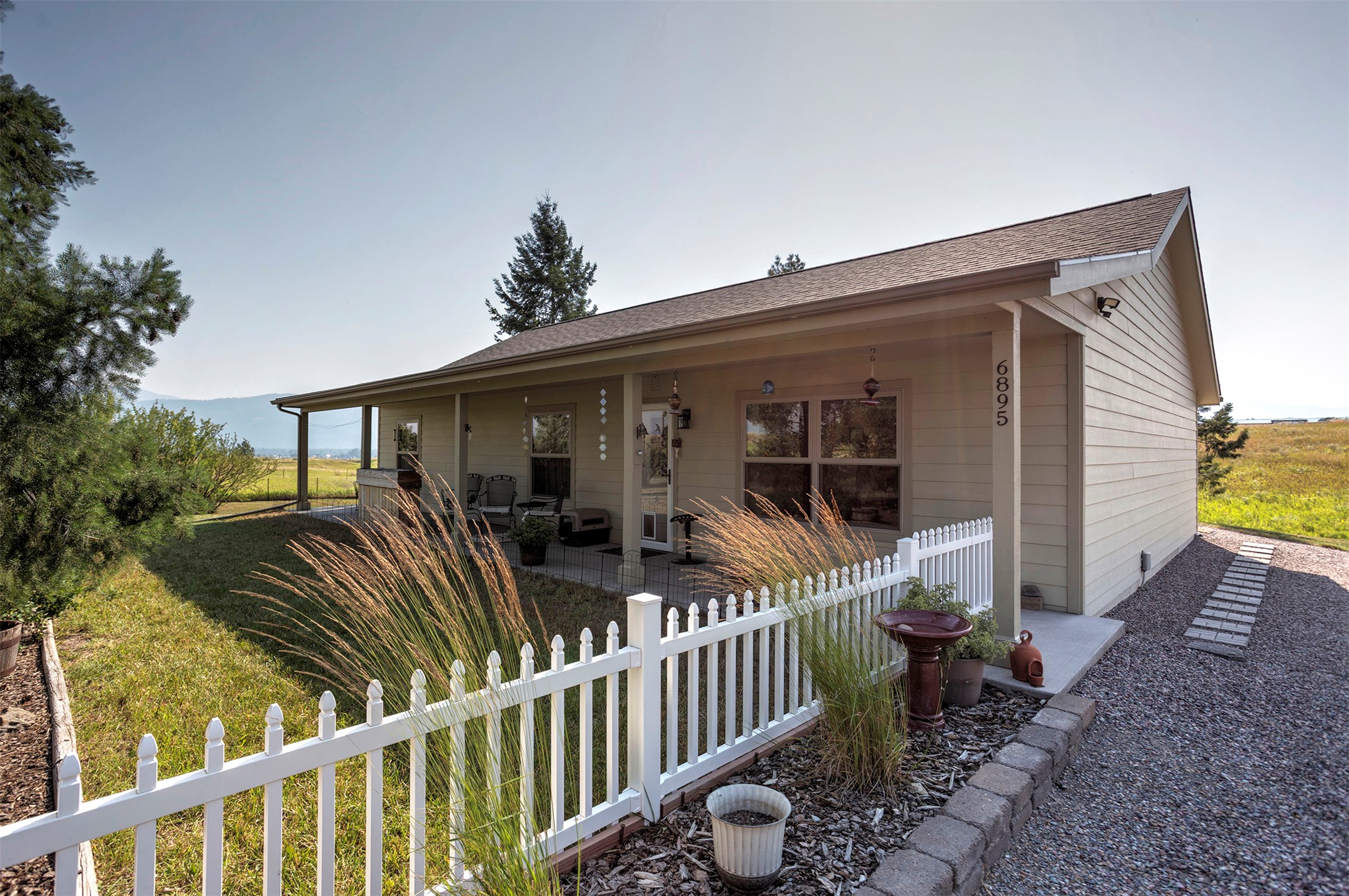 6895 Deschamps Lane Property Photo 1