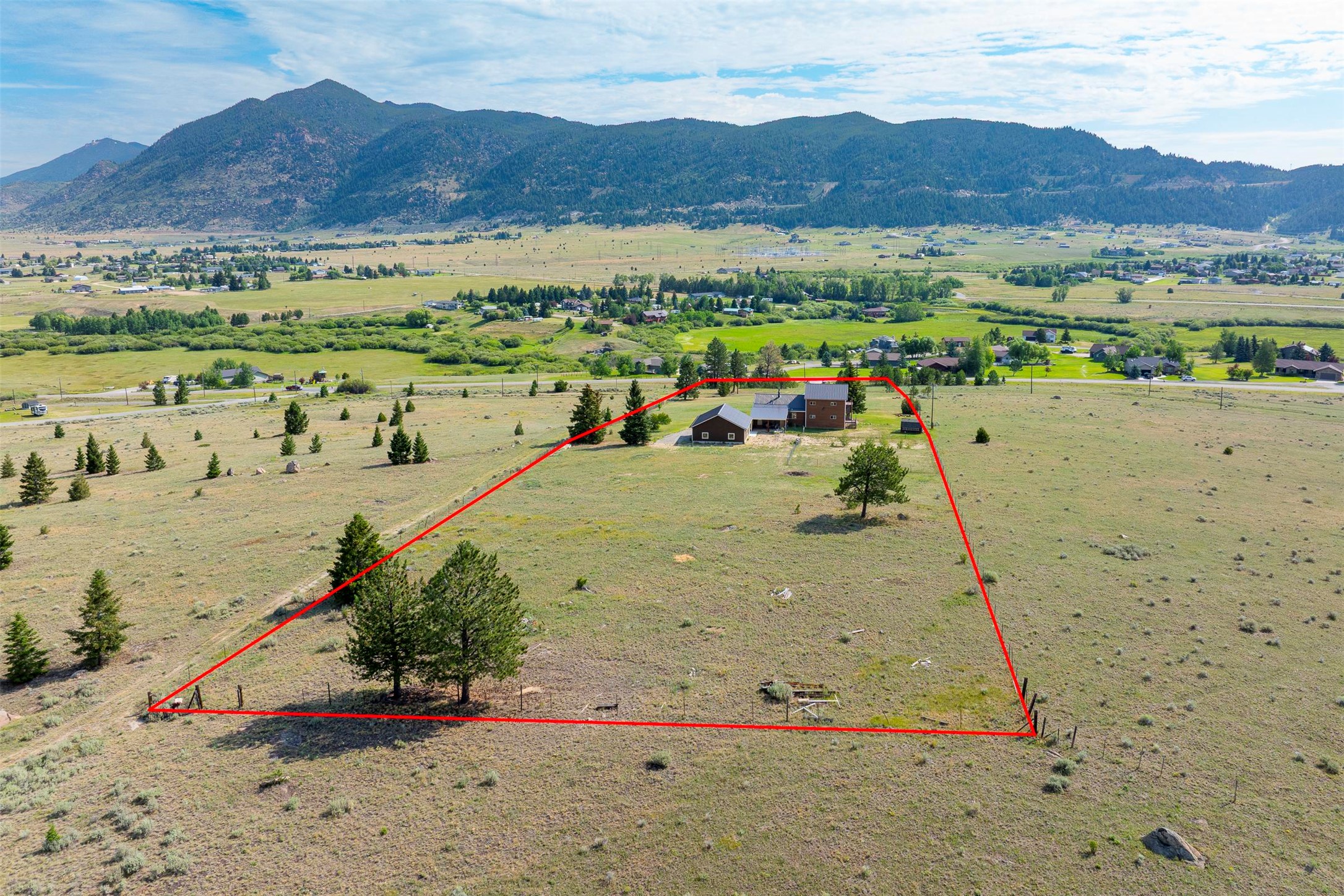 8801 Us Highway 10 Property Photo 4