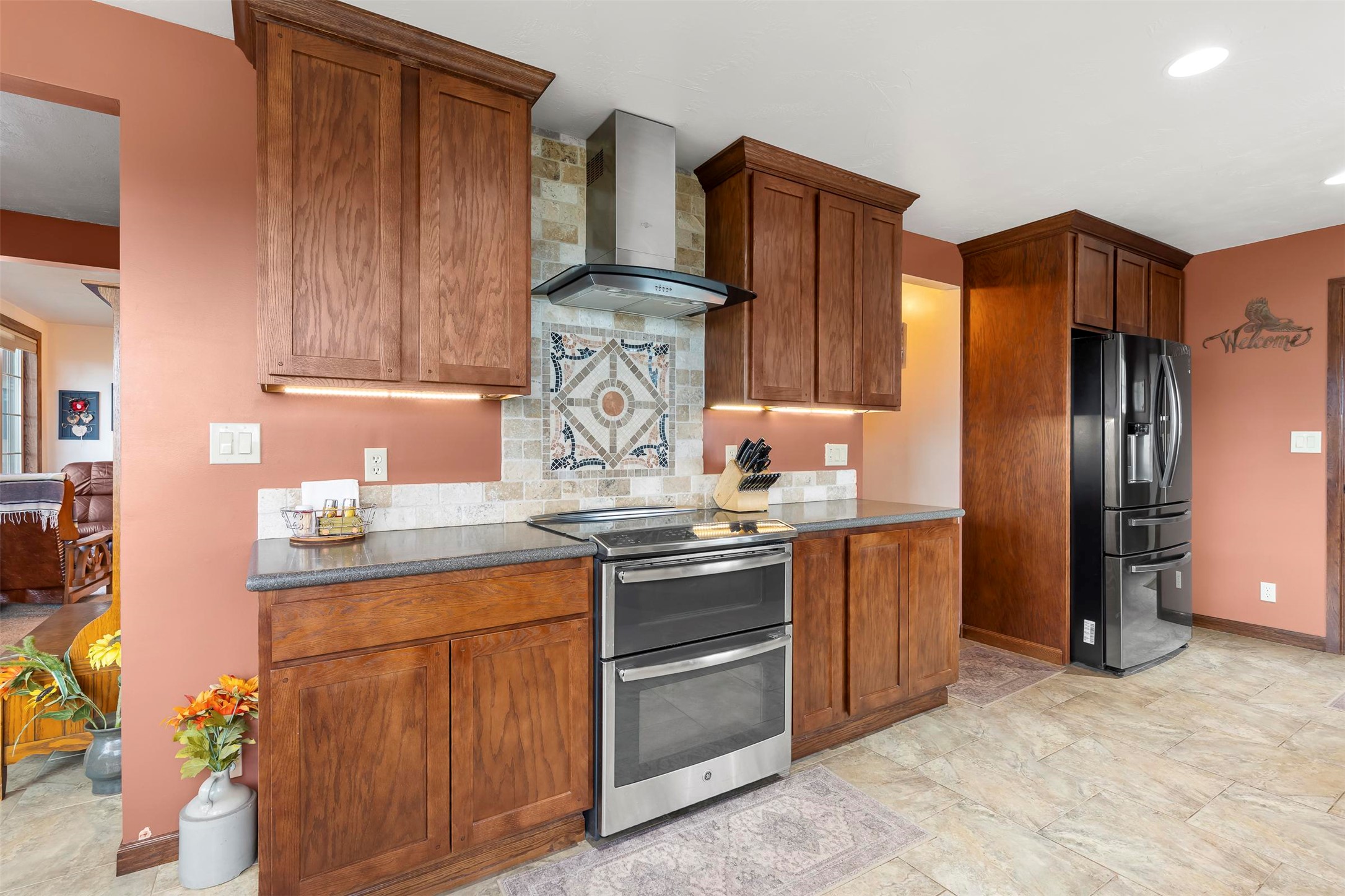 8801 Us Highway 10 Property Photo 13