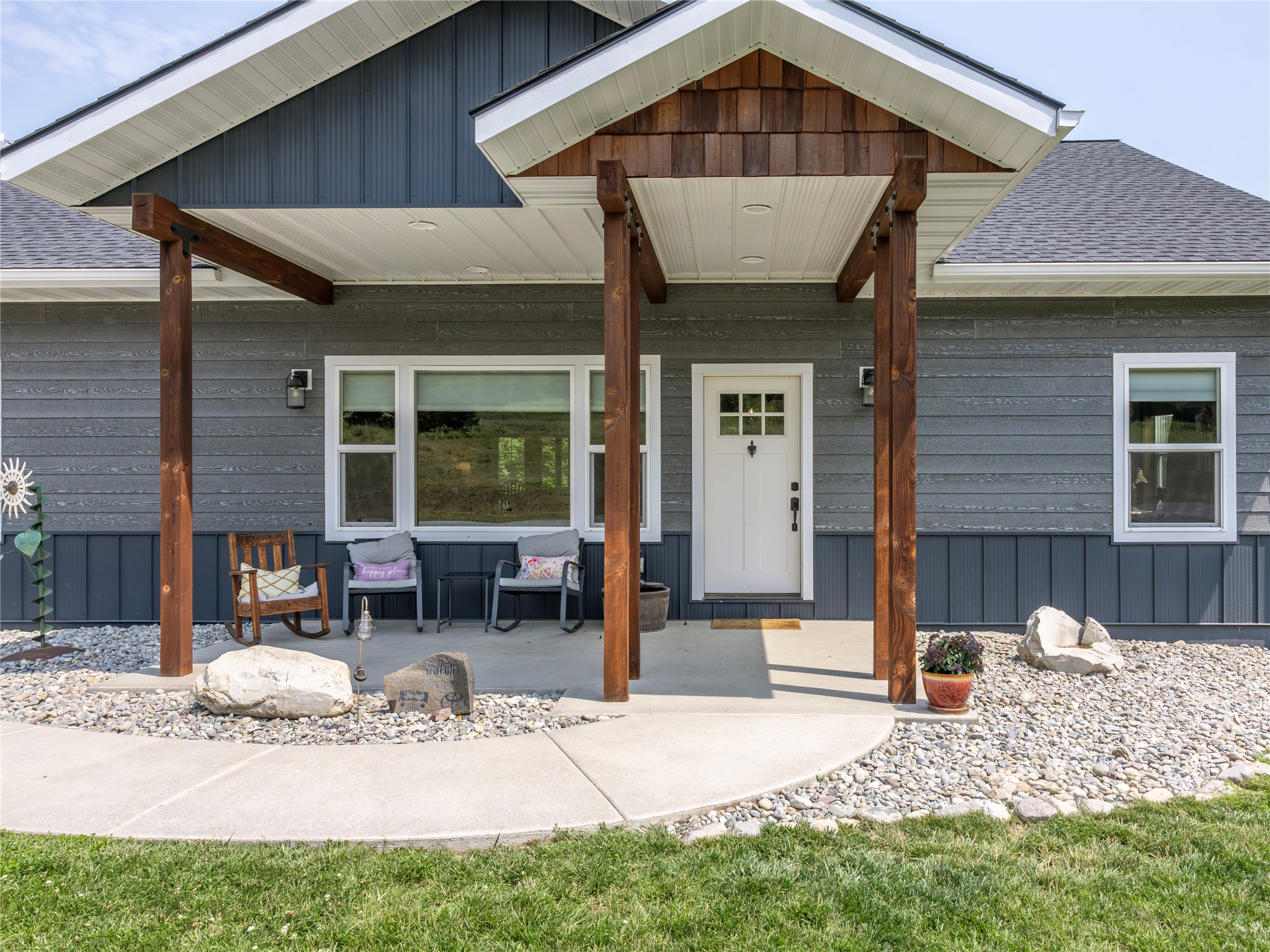 57 Triple J Loop Property Photo 9