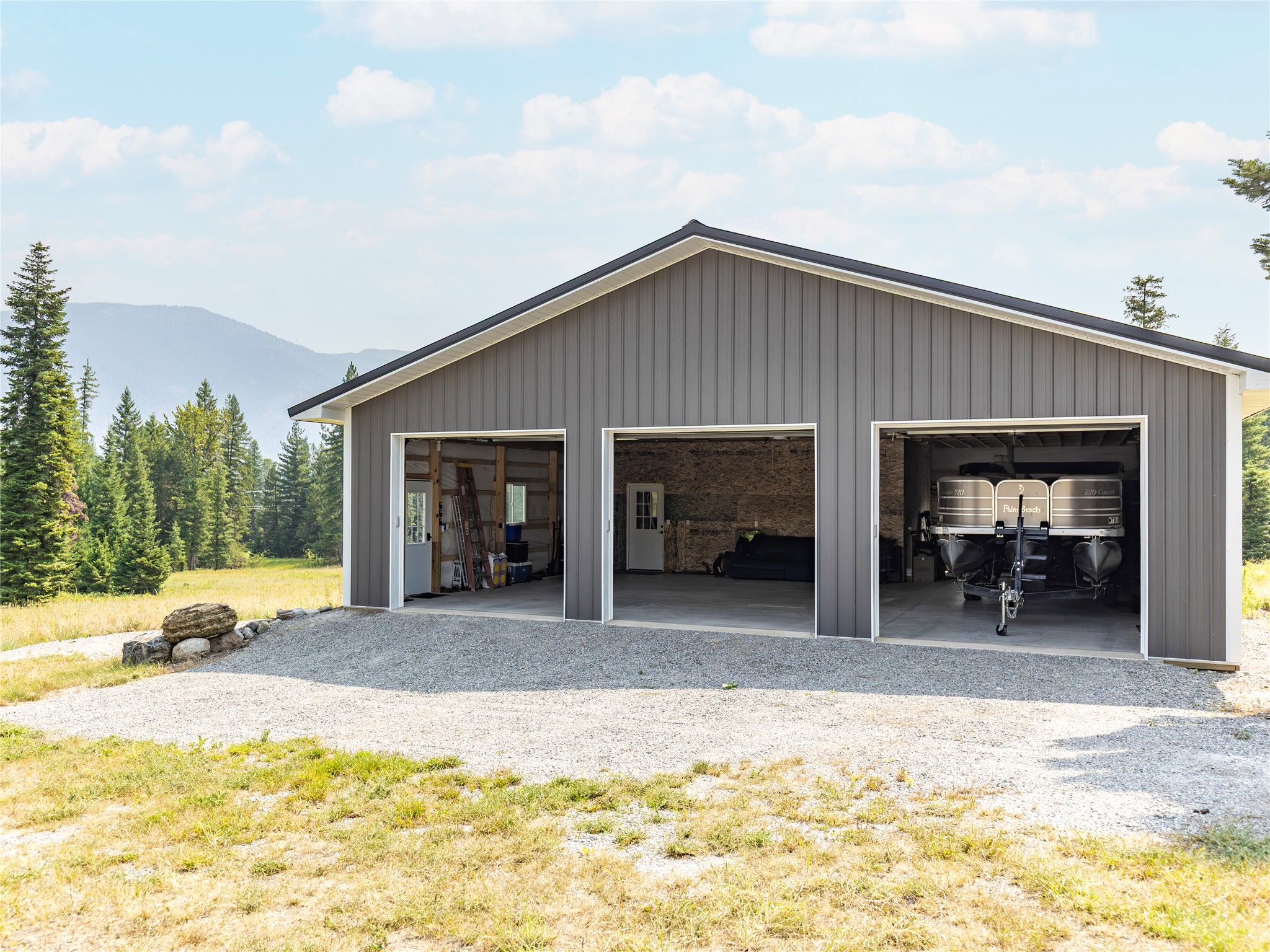 57 Triple J Loop Property Photo 51