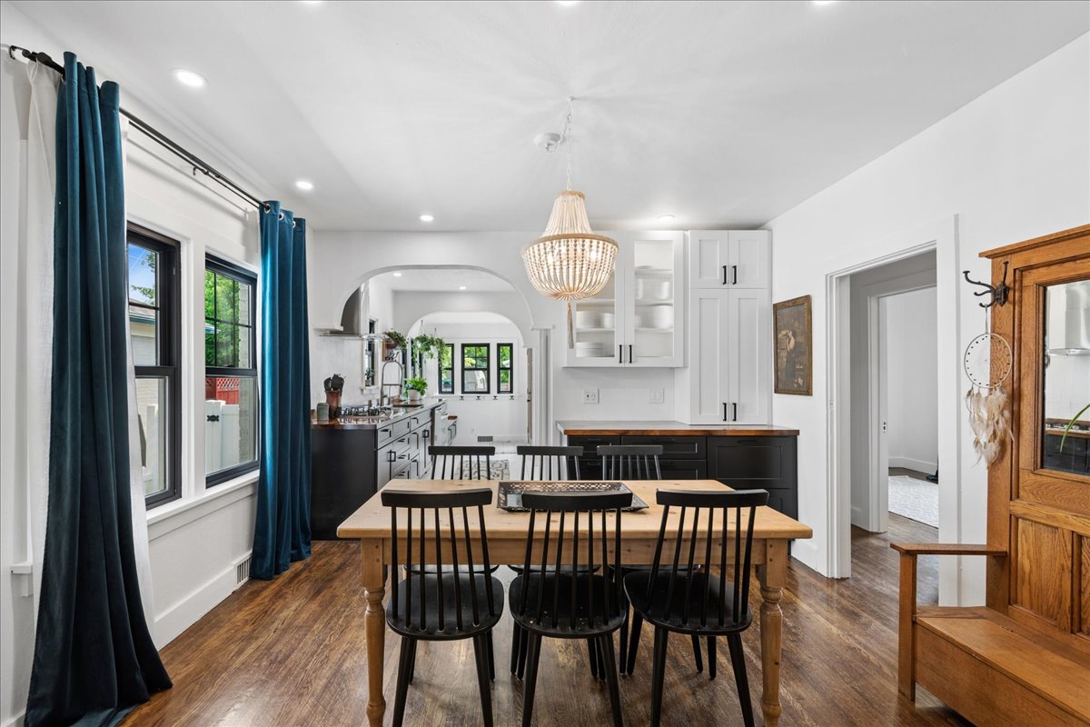 311 5th Avenue E Property Photo 18