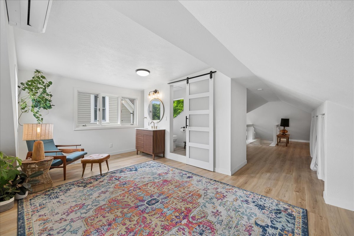311 5th Avenue E Property Photo 35