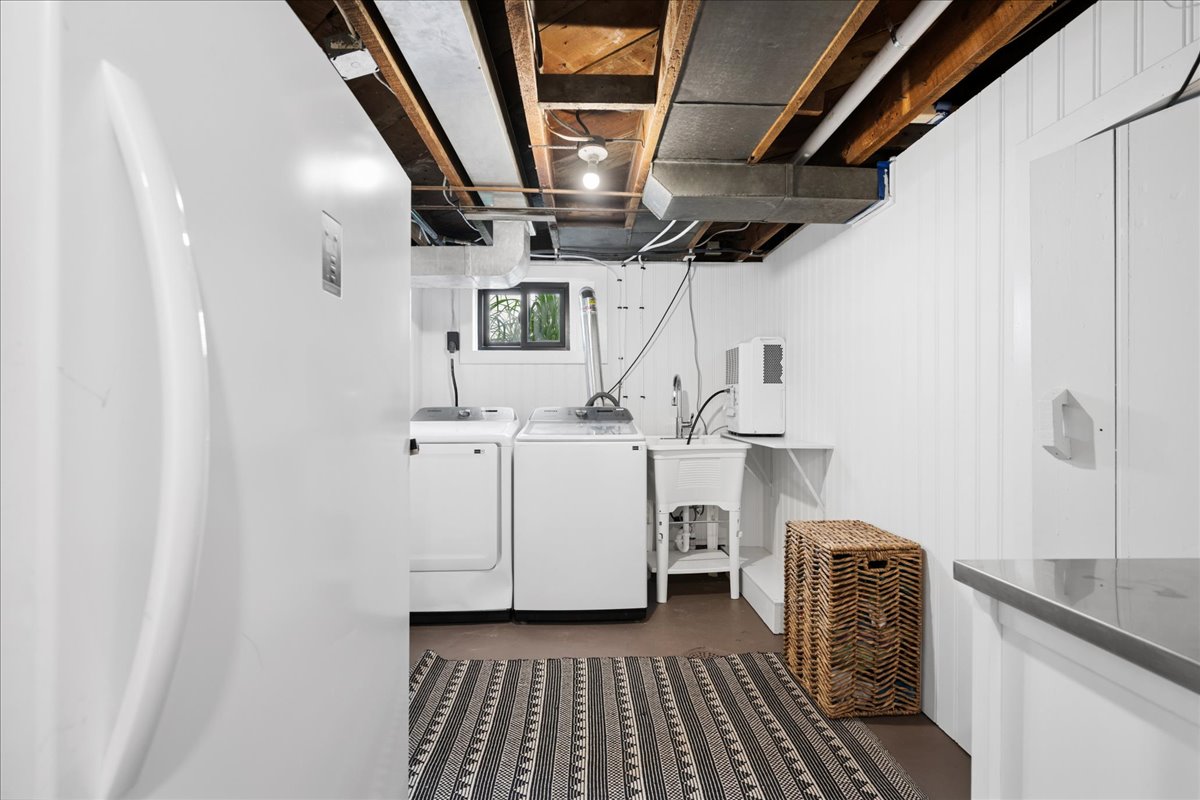 311 5th Avenue E Property Photo 46