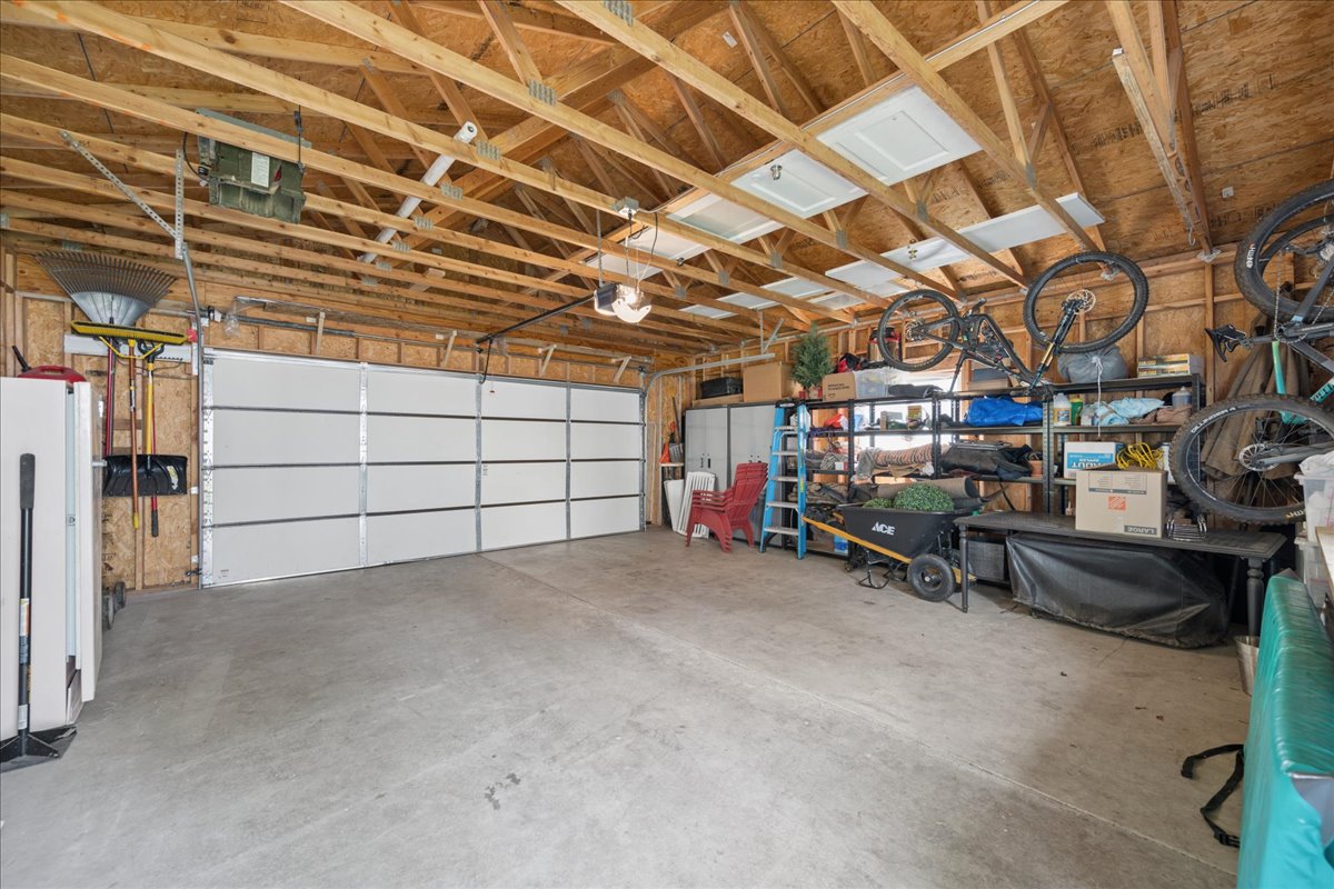 311 5th Avenue E Property Photo 53