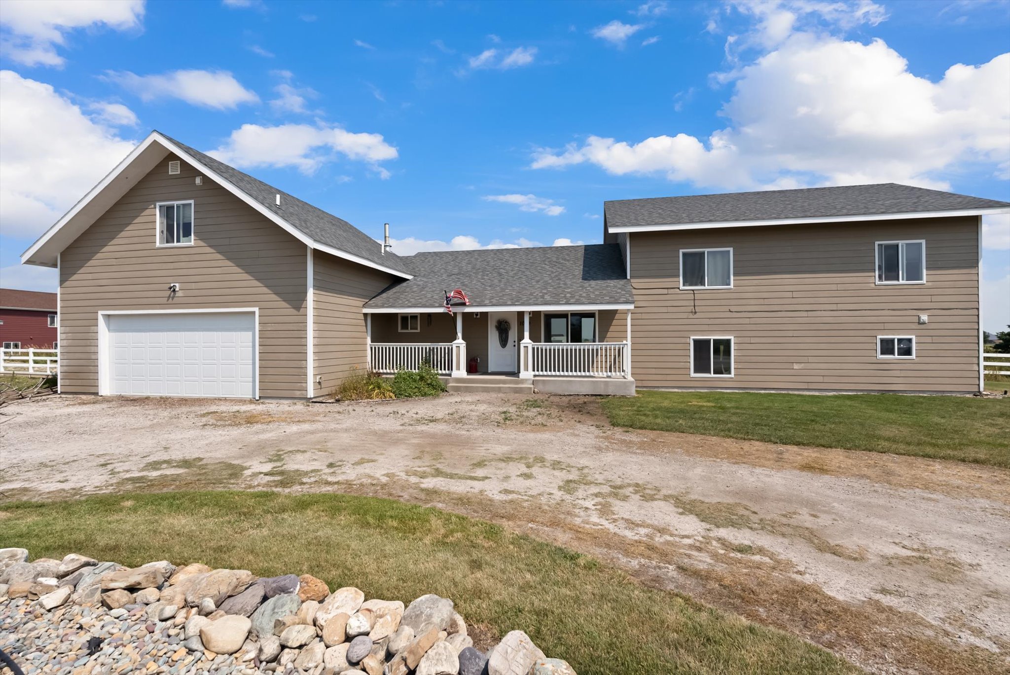 1089 Stonefield Lane Property Photo 3