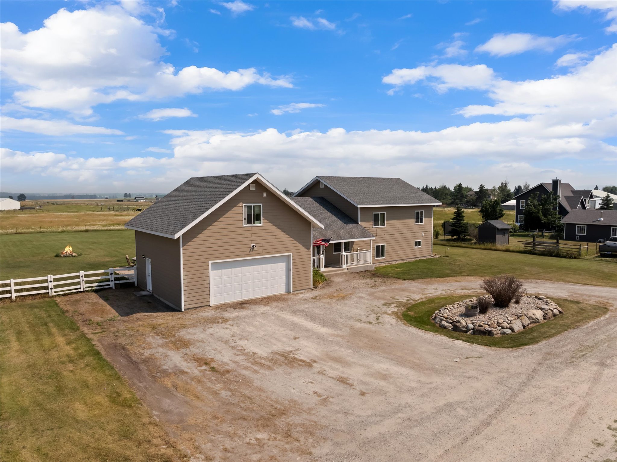 1089 Stonefield Lane Property Photo 4