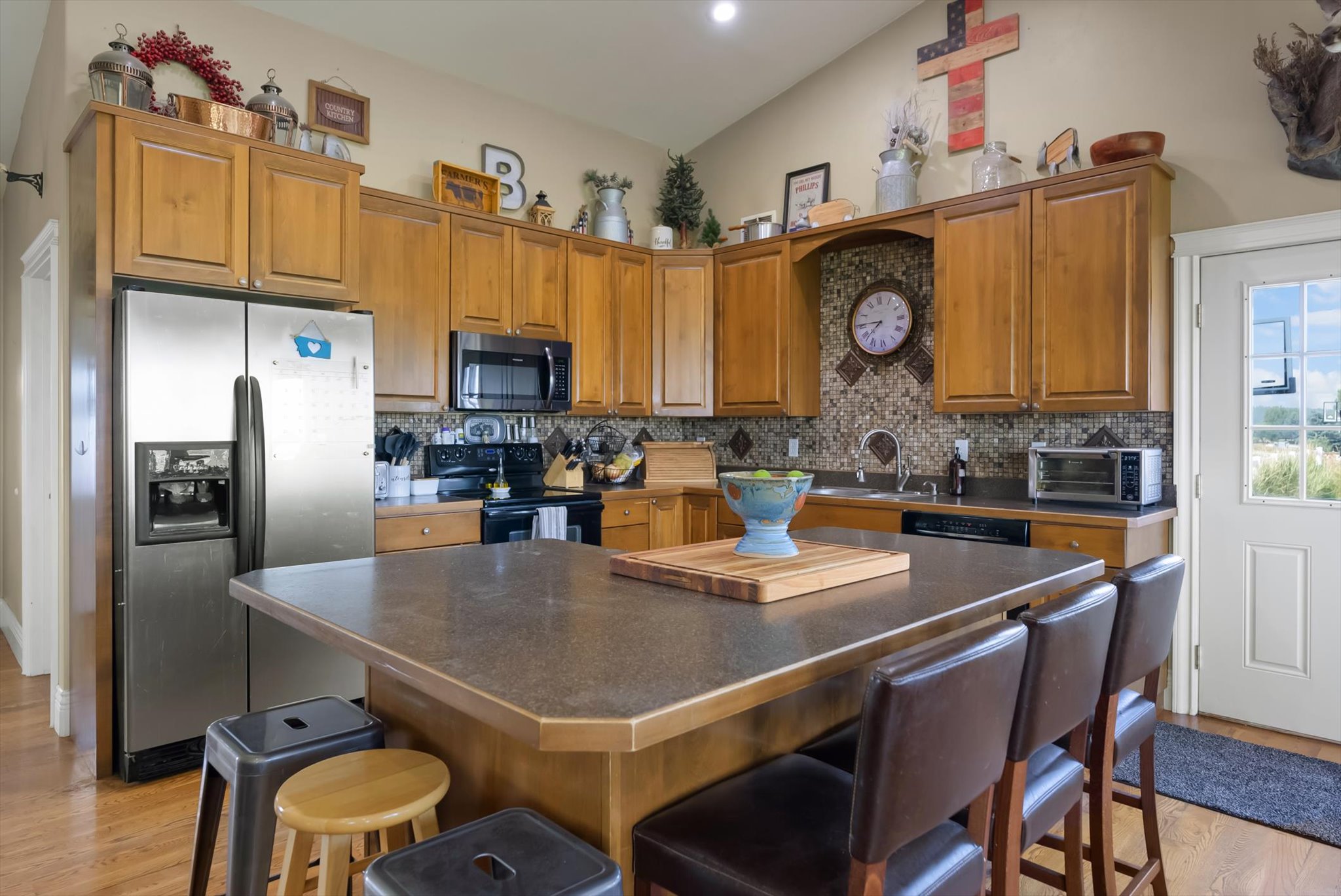 1089 Stonefield Lane Property Photo 15