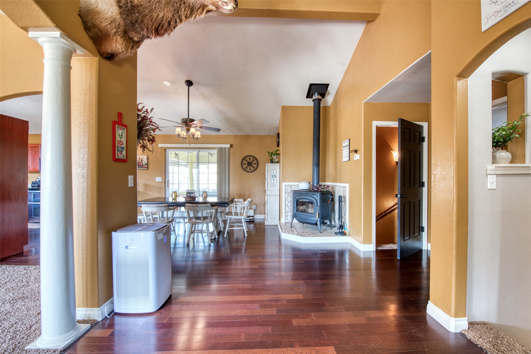 553 Sunset West Road Property Photo 15