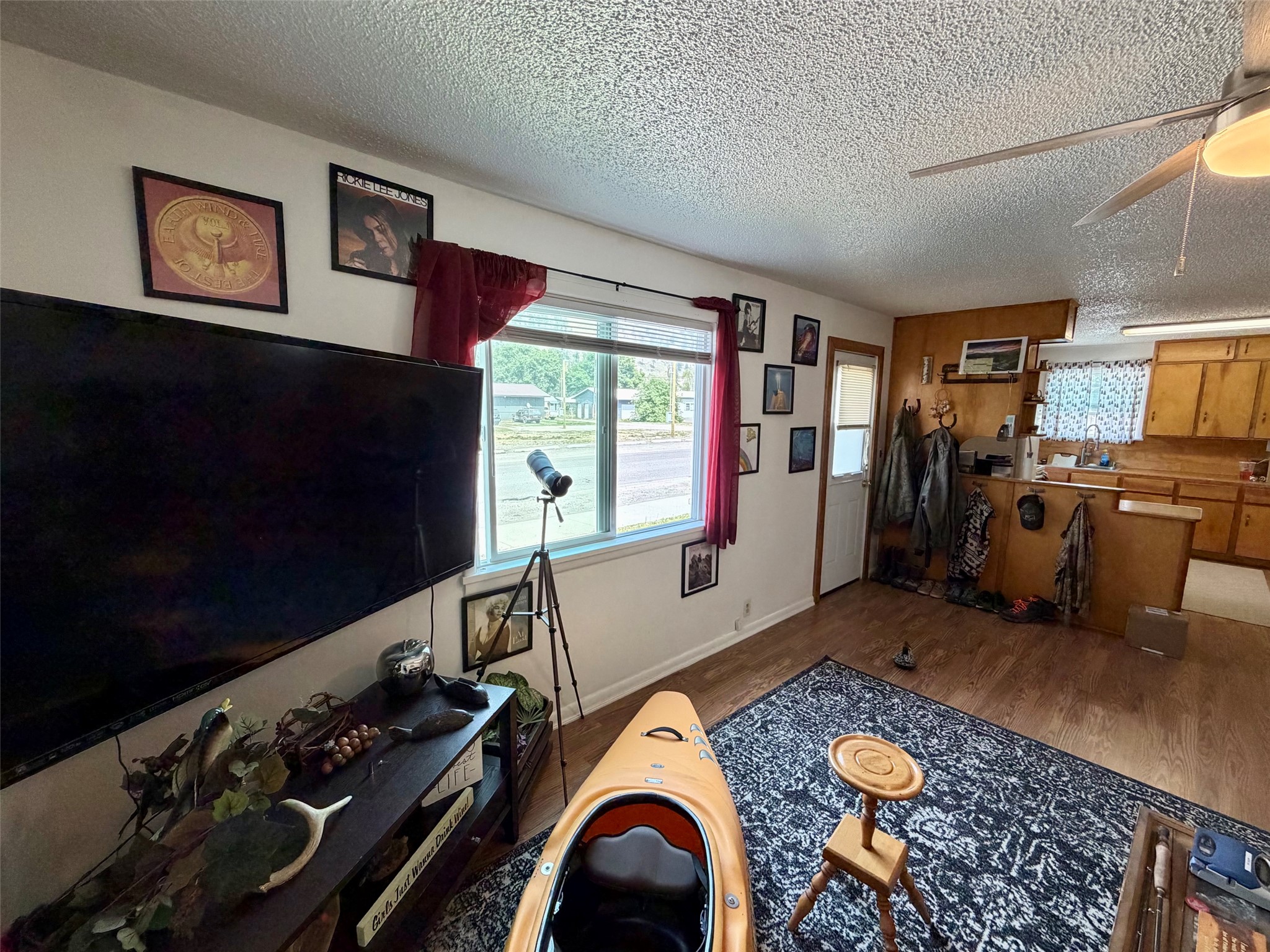 301 4th Avenue E Property Photo 8