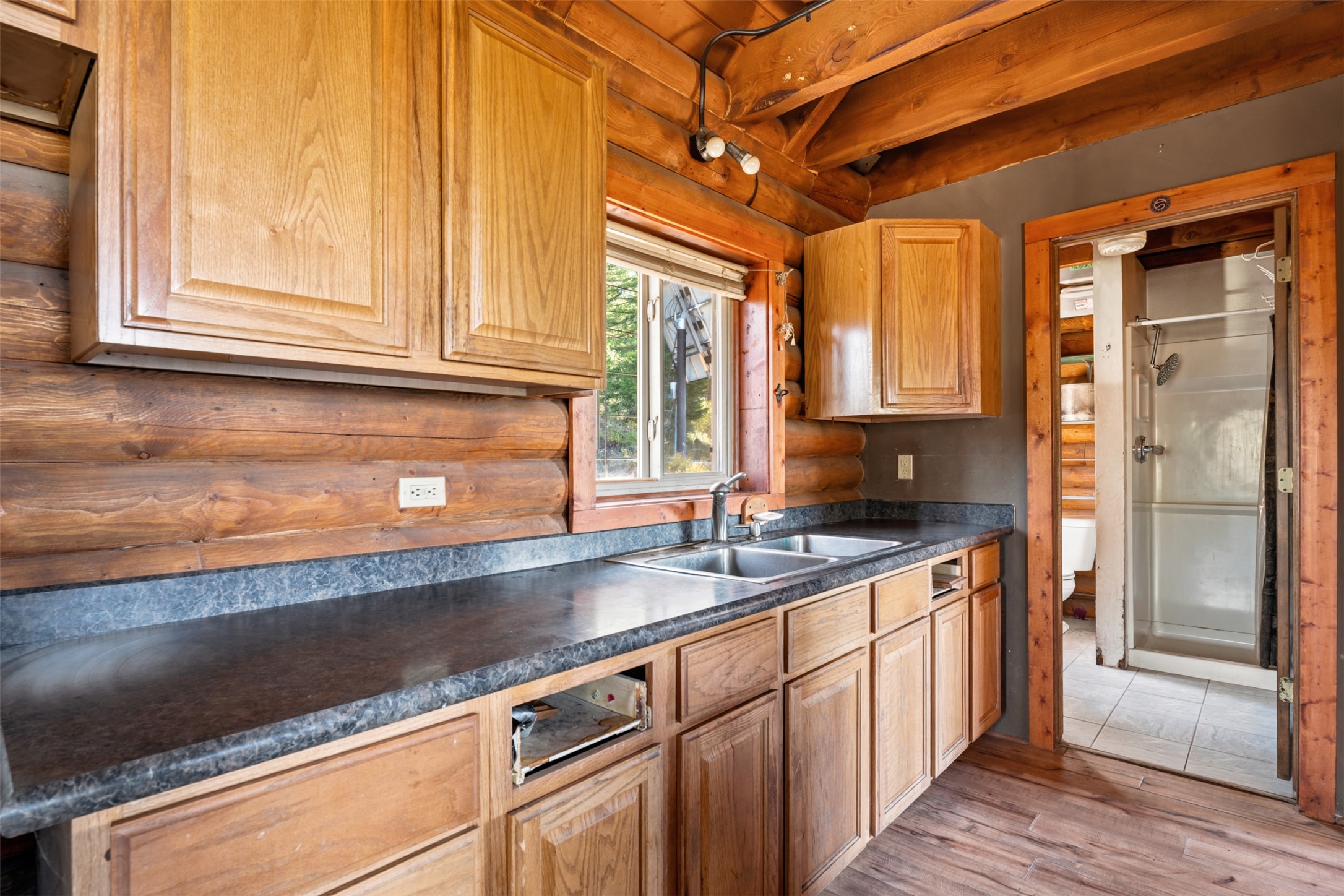 18371 High Mountain View Property Photo 8