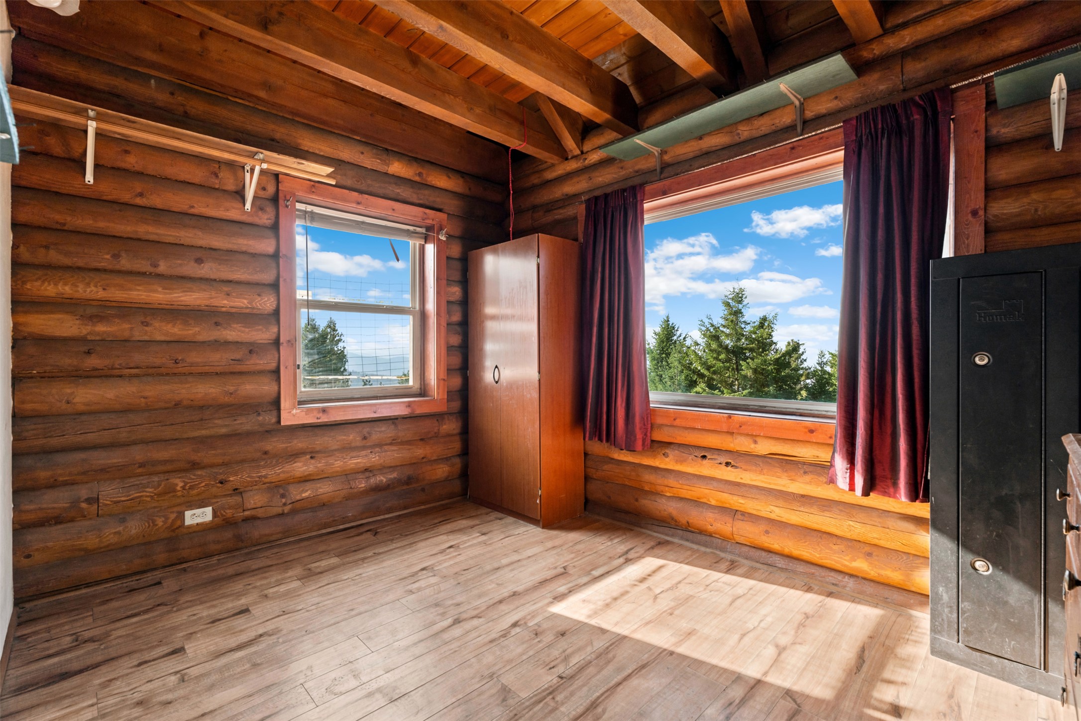 18371 High Mountain View Property Photo 10