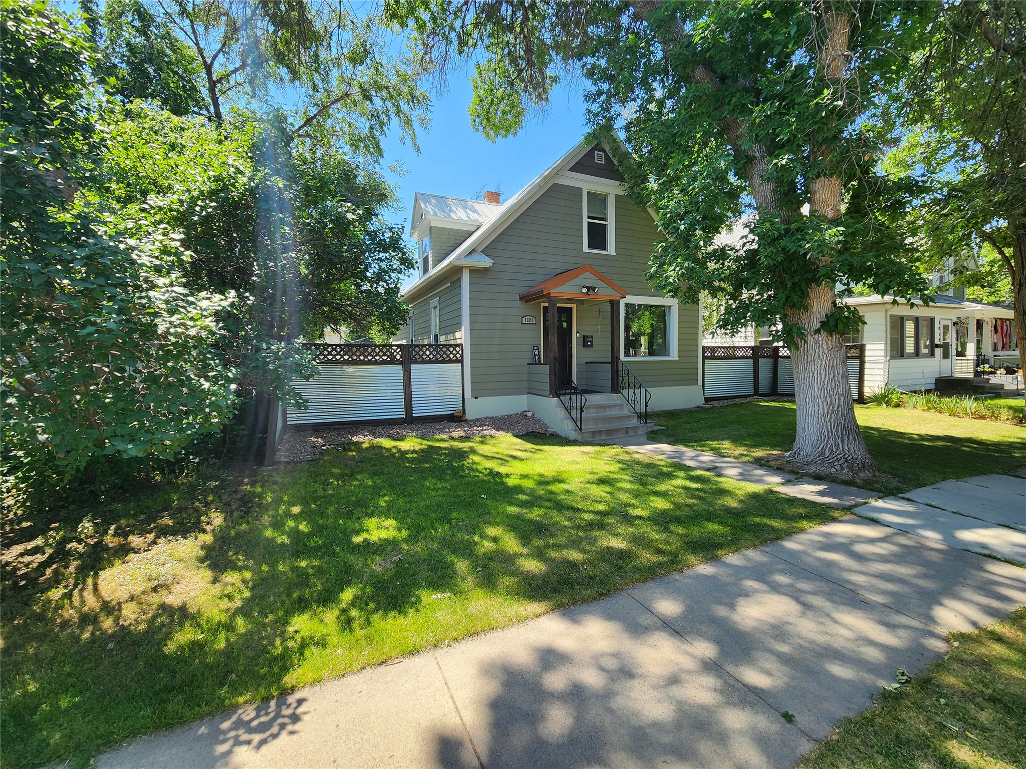 1020 5th Avenue N Property Photo