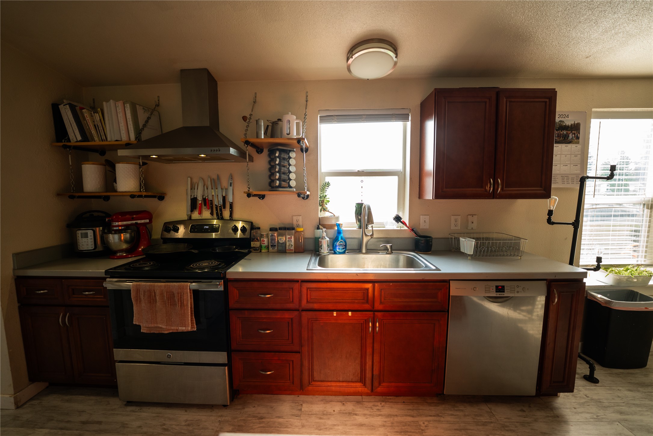 1137 Aspen Lane Property Photo 7