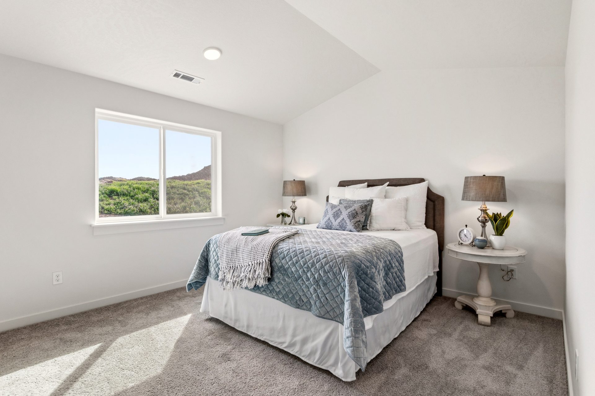 9668 Bedstraw Loop Property Photo 11