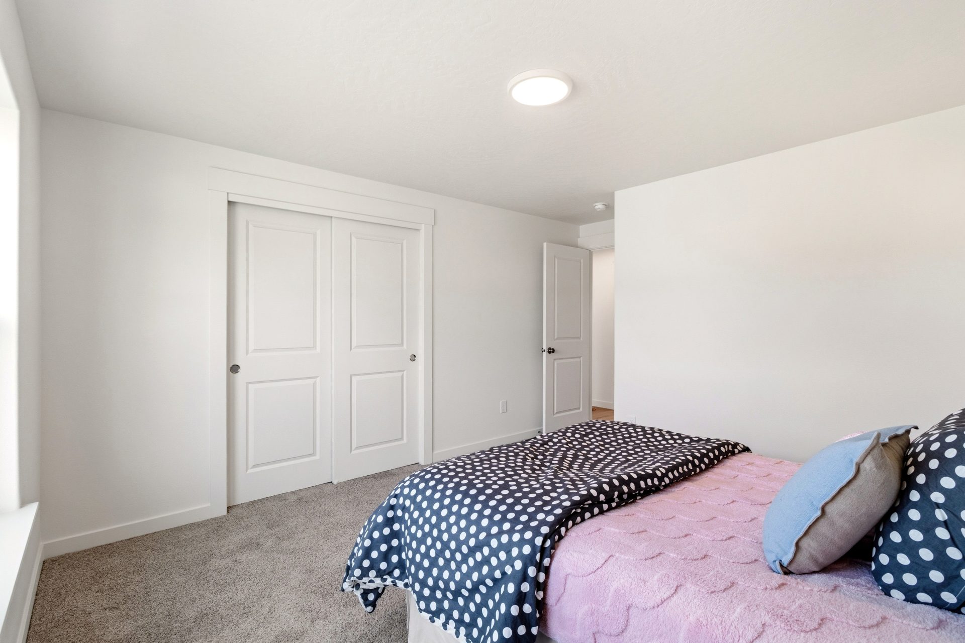 9668 Bedstraw Loop Property Photo 17