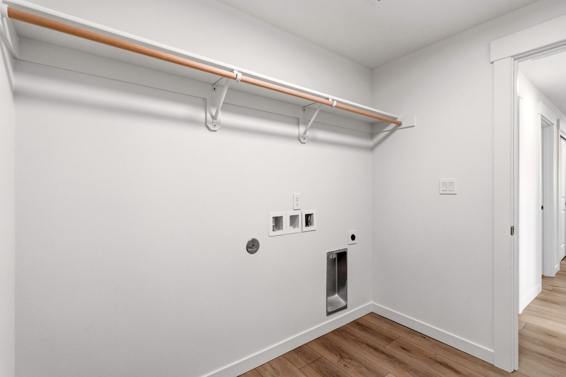 9668 Bedstraw Loop Property Photo 21