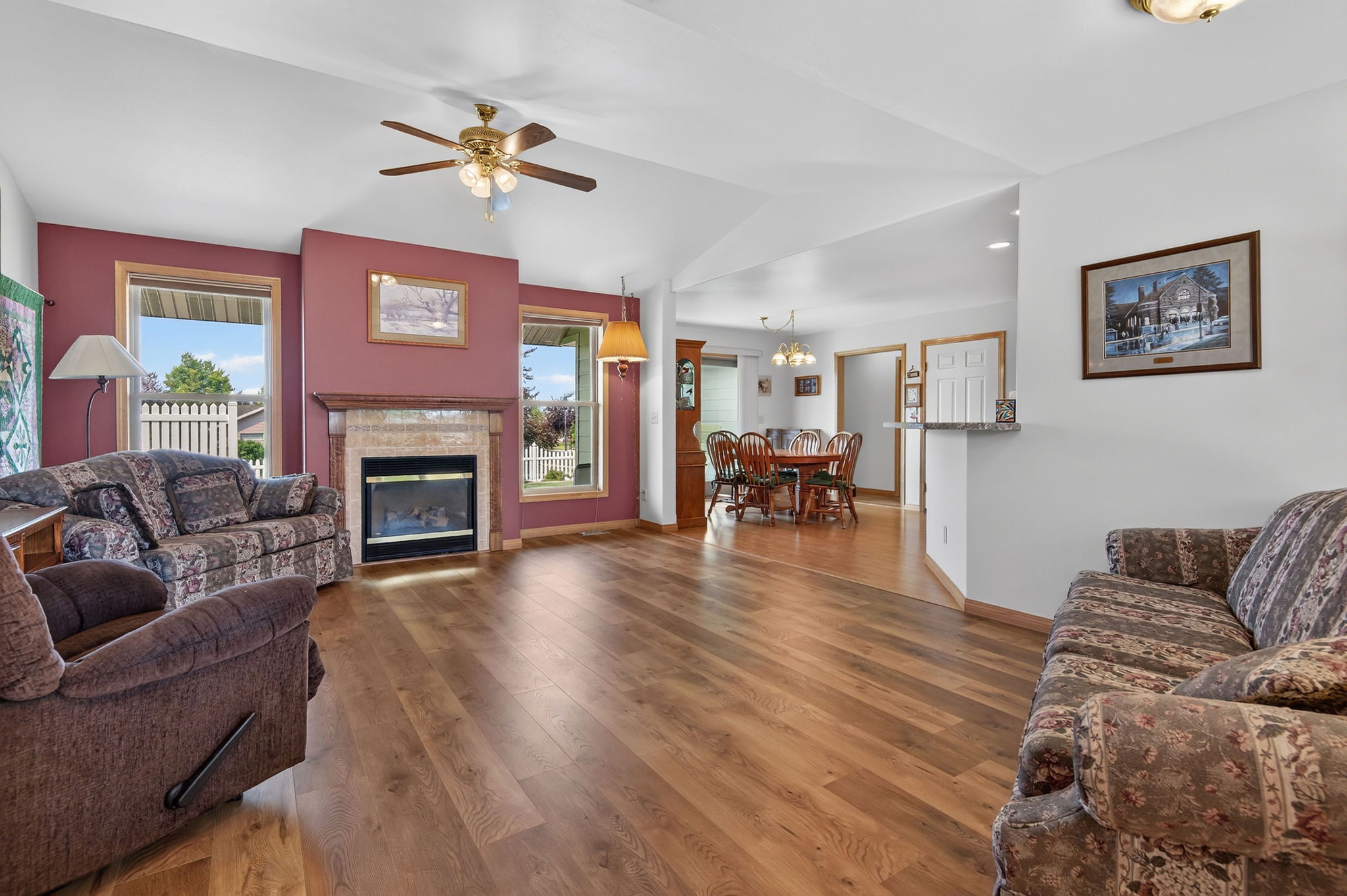 844 Expedition Trail Property Photo 4